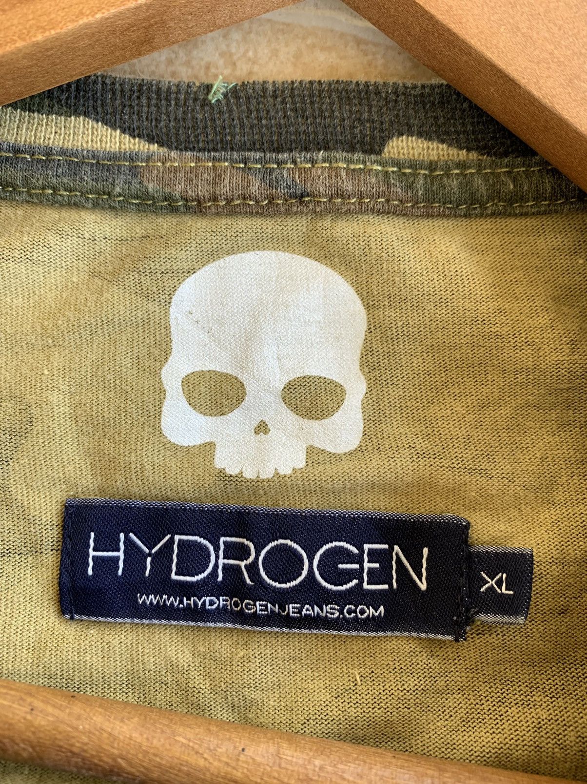 HYDROGEN 💸Bindingoffer💸 Hydrogen Skull Camo Longsleeve Tees Size US XL / EU 56 / 4 - 4 Thumbnail
