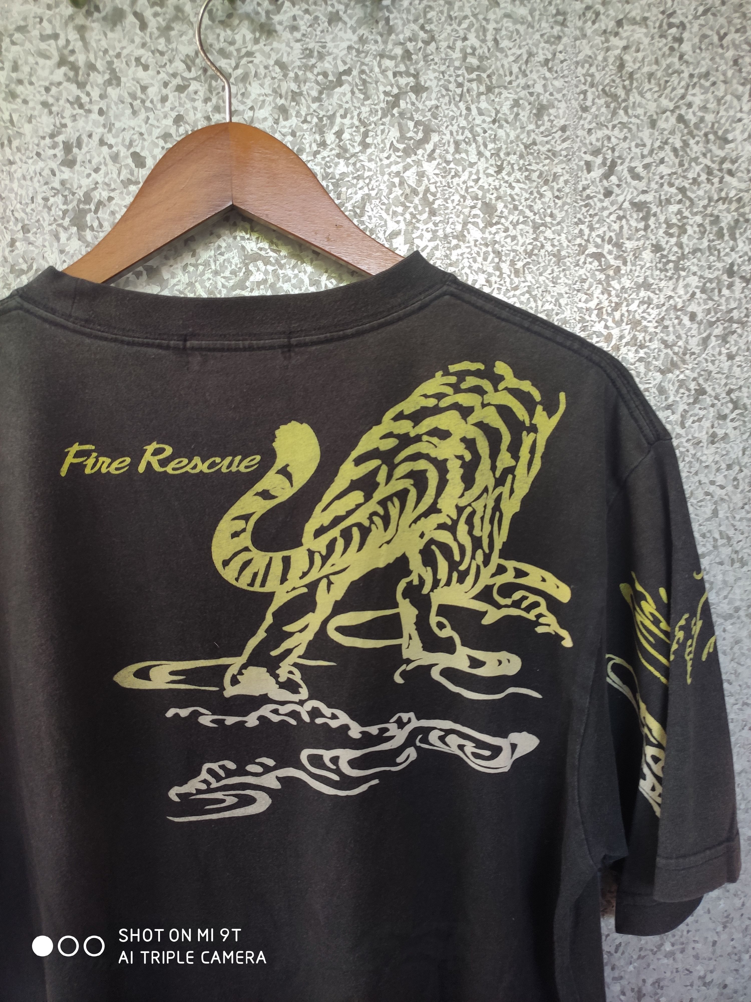Japanese Brand Rescue Squad Tiger t shirt Size US XL / EU 56 / 4 - 5 Thumbnail