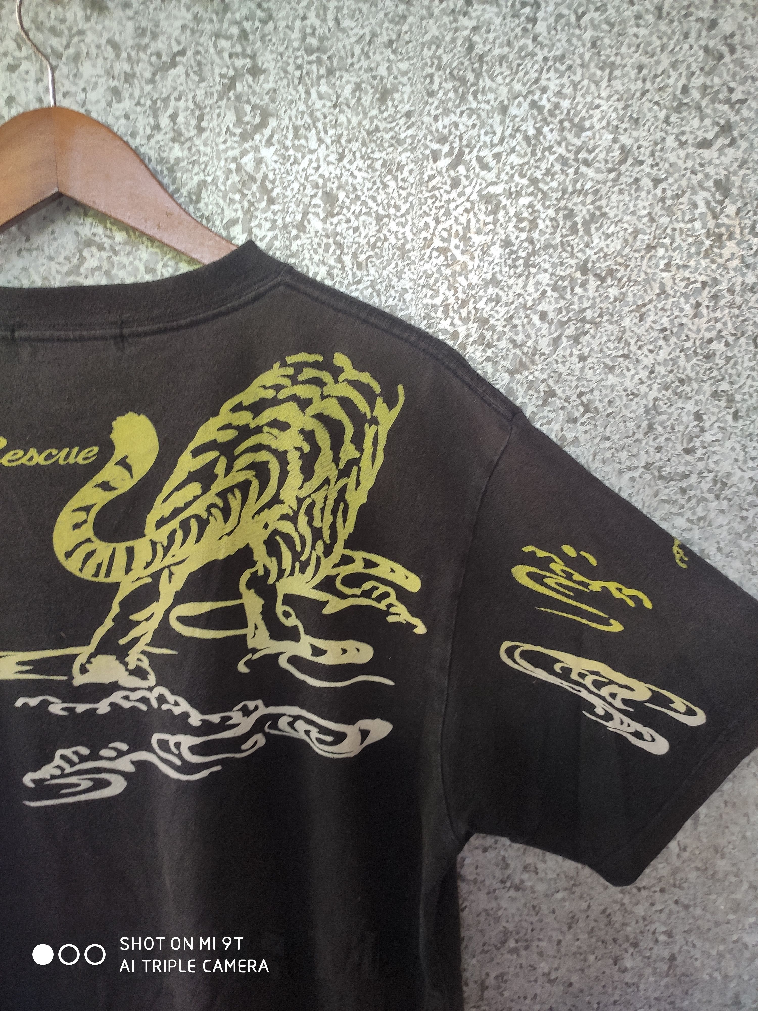Japanese Brand Rescue Squad Tiger t shirt Size US XL / EU 56 / 4 - 4 Thumbnail