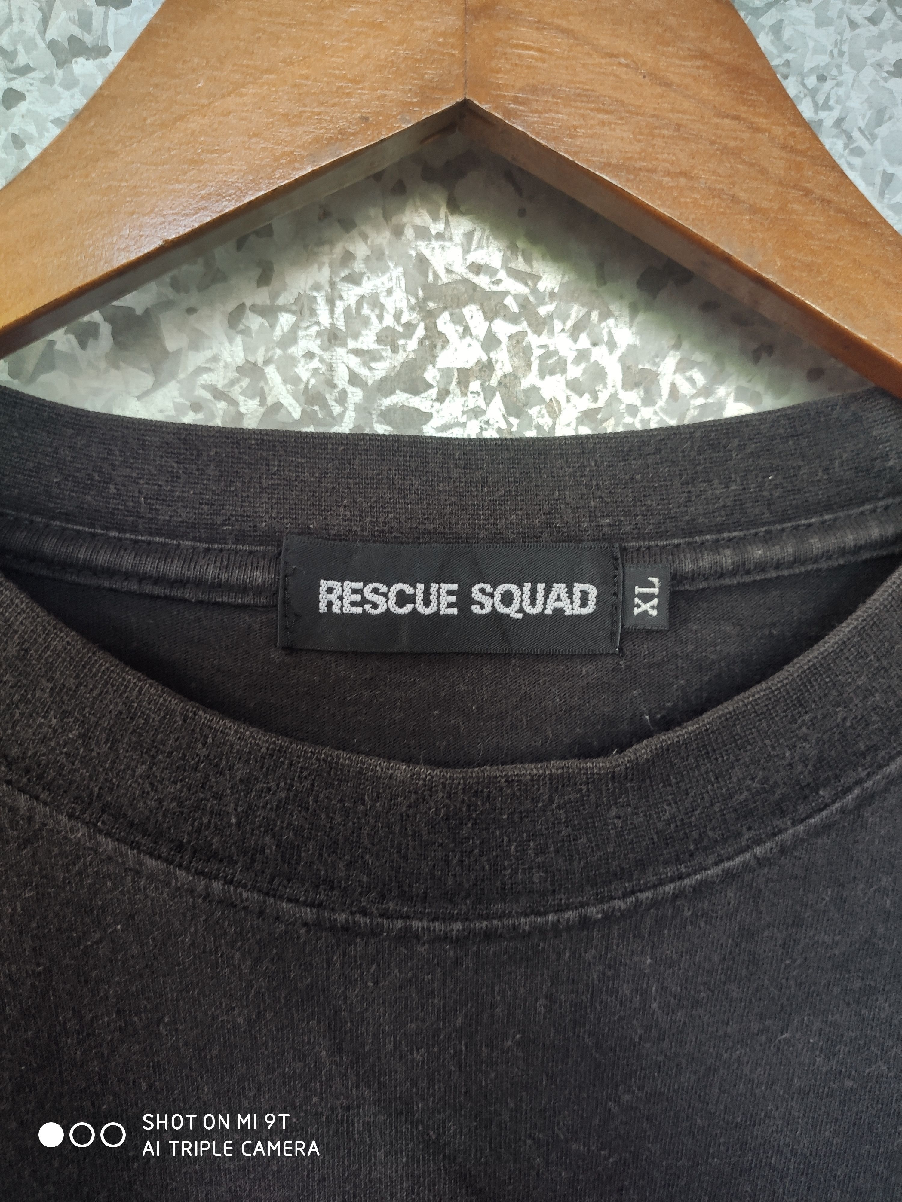 Japanese Brand Rescue Squad Tiger t shirt Size US XL / EU 56 / 4 - 7 Thumbnail