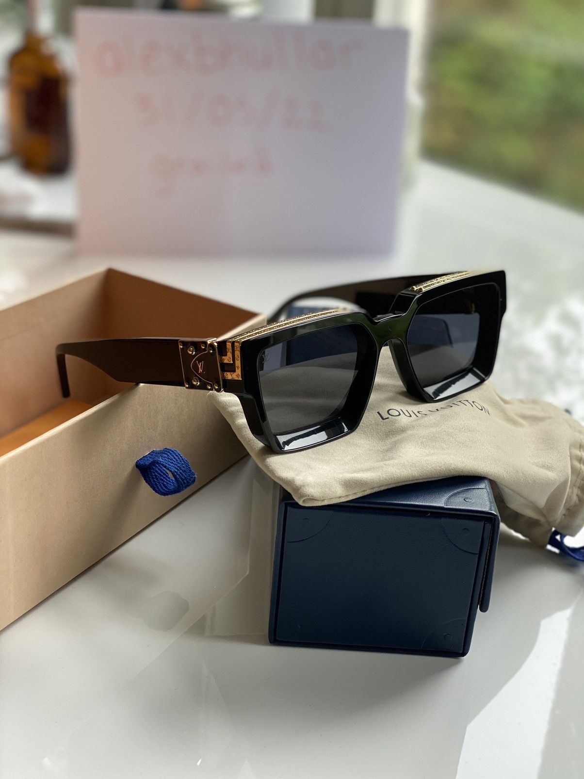 Louis Vuitton LOUIS VUITTON 1.1 MILLIONAIRES SUNGLASSES