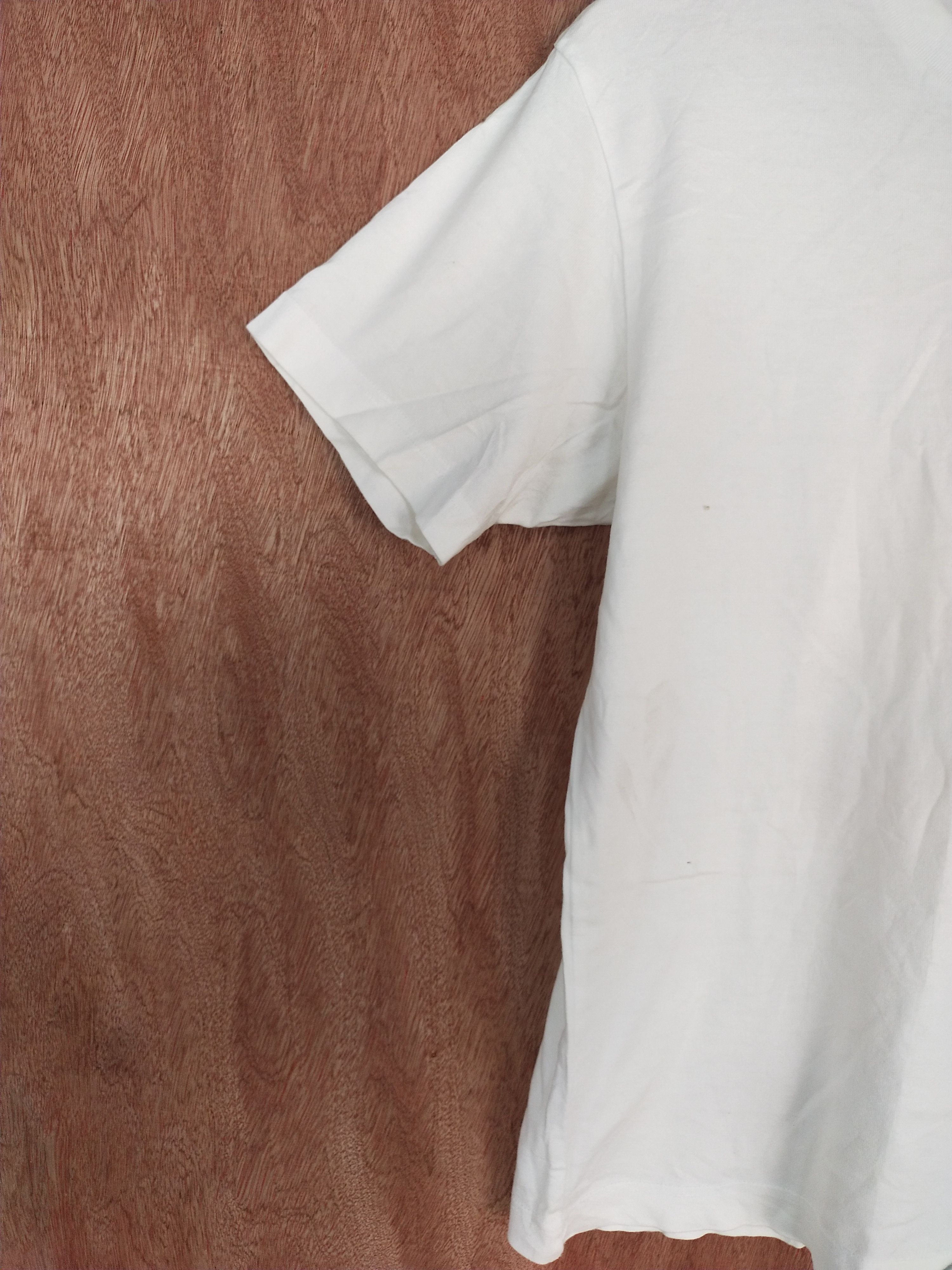 Japanese Brand Uniqlo X MSN.JP designer by Grinder man white Tshirt #S052 Size US S / EU 44-46 / 1 - 4 Thumbnail