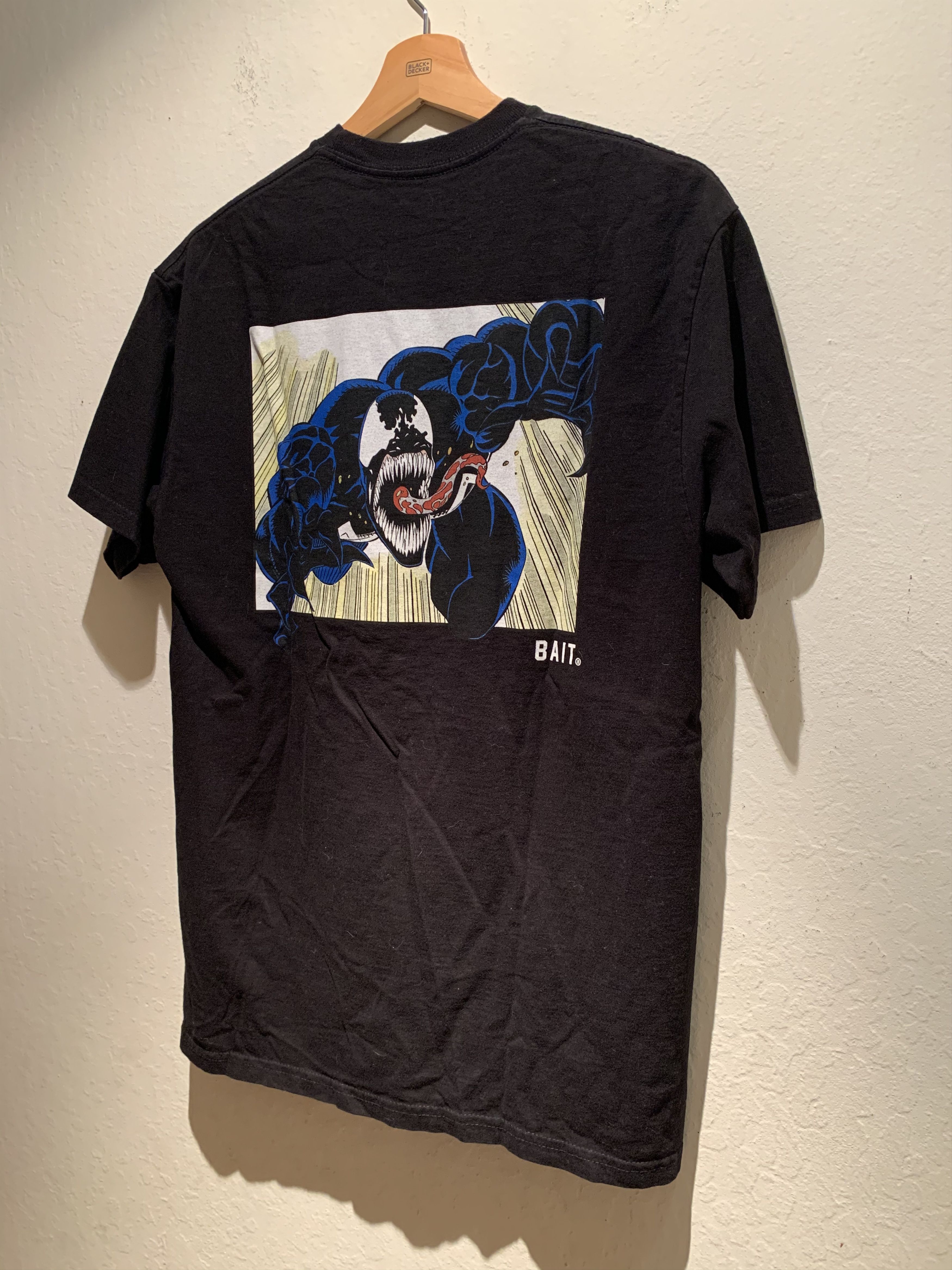 Bait × Designer × Marvel Comics *RARE* BAIT x Marvel Comics Venom Limited Edition T-Shirt Size US M / EU 48-50 / 2 - 1 Thumbnail