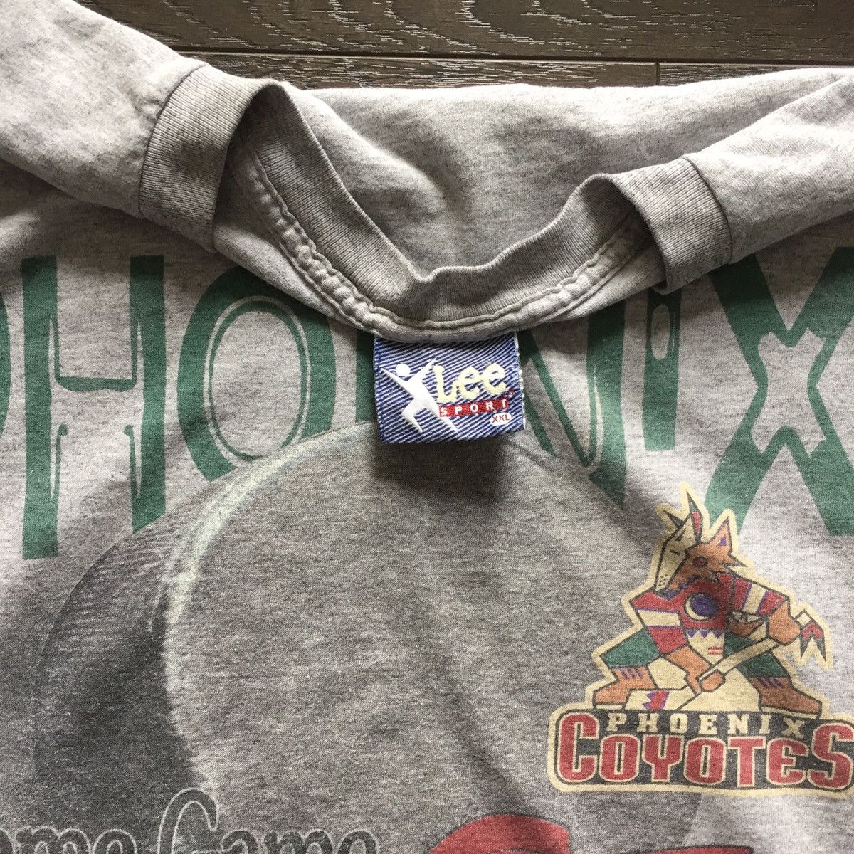 NHL × Vintage Vintage Phoenix Coyotes NHL T Shirt Size US XXL / EU 58 / 5 - 5 Thumbnail