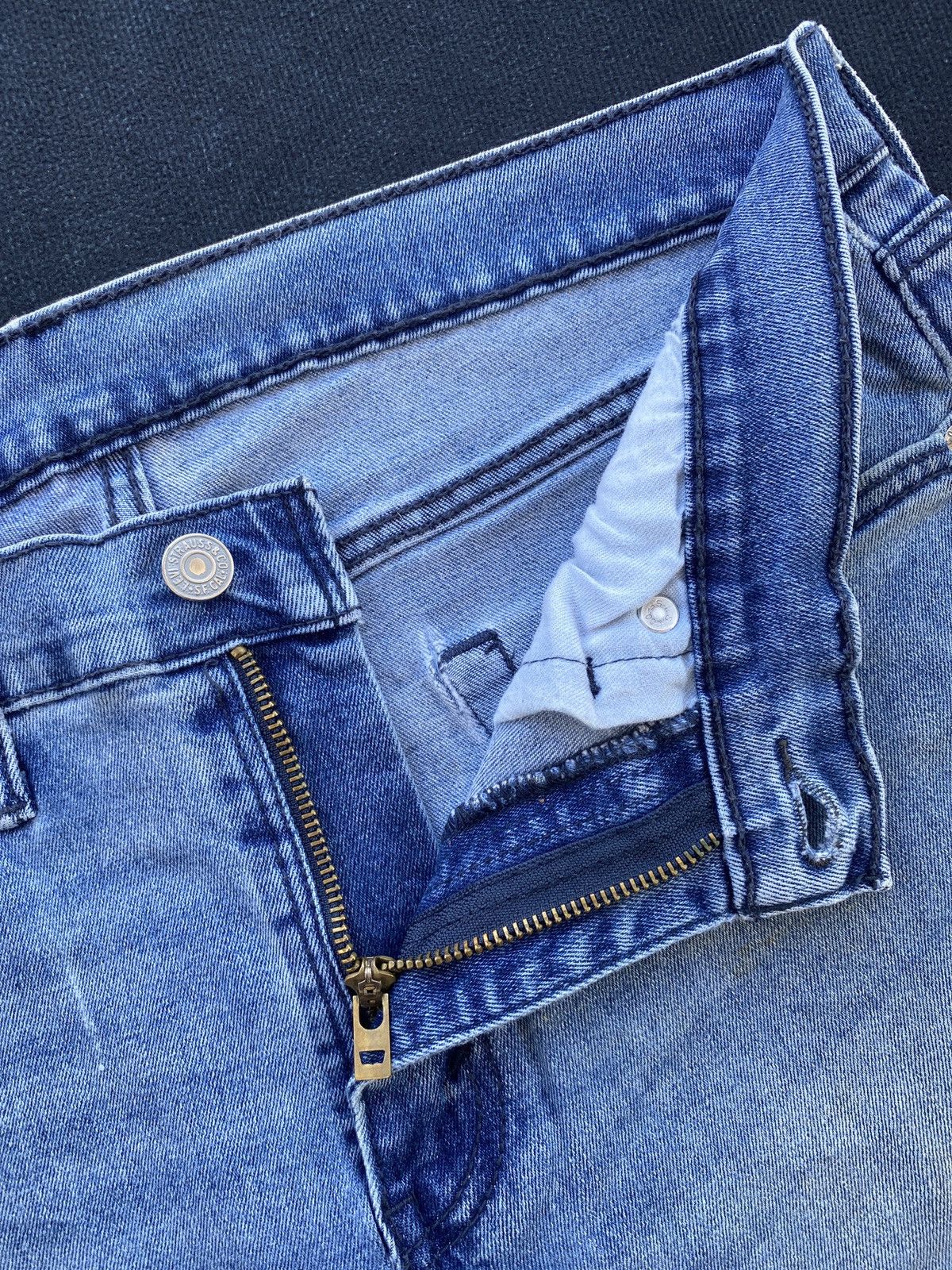 Jean × Levi's × Vintage VINTAGE LEVIS 514 BLUE WASH JEANS-J418 Size US 34 / EU 50 - 5 Thumbnail