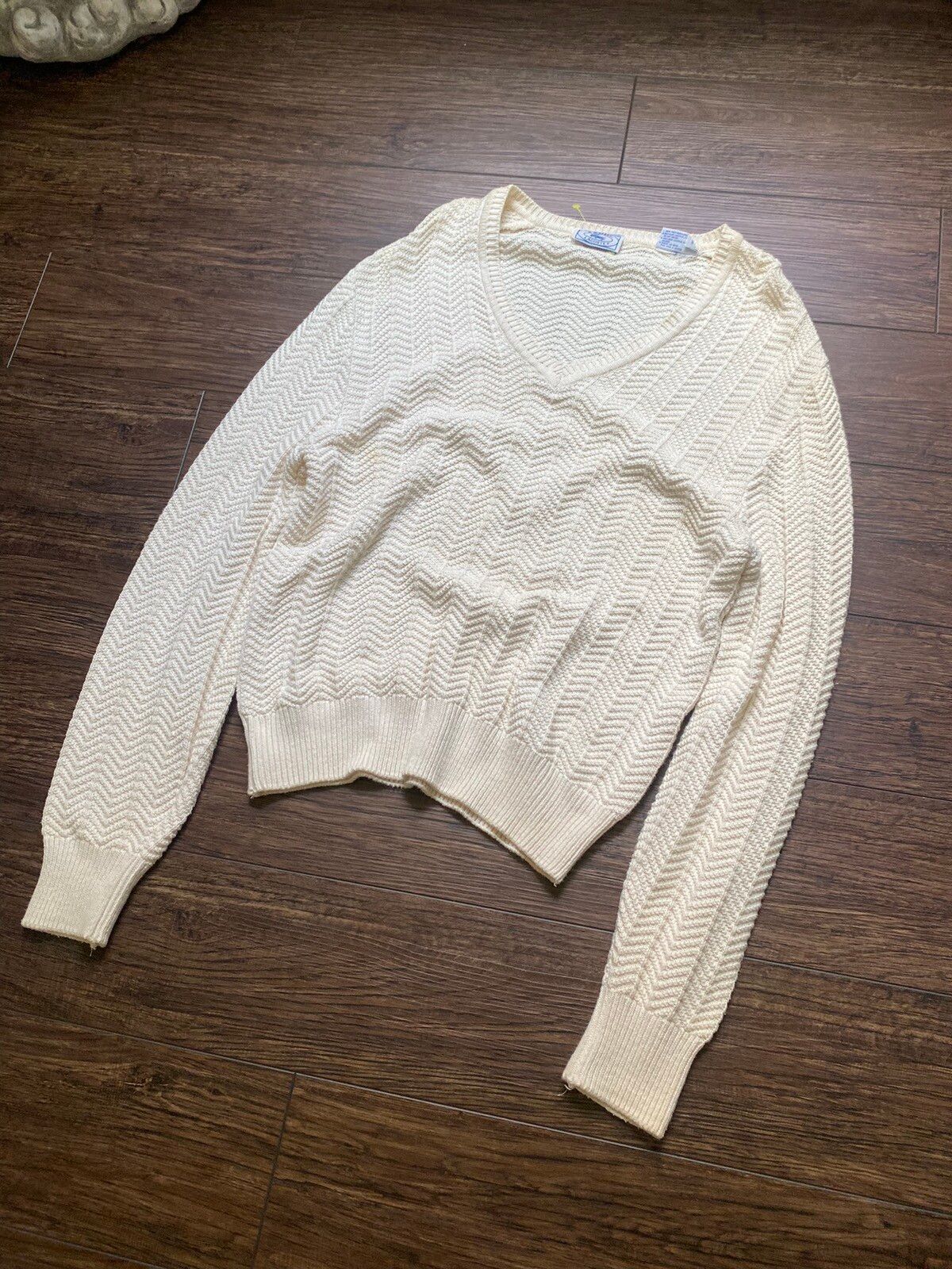 Vintage Vintage 60s Lacoste Knit Sweatshirt Size US M / EU 48-50 / 2 - 1 Preview