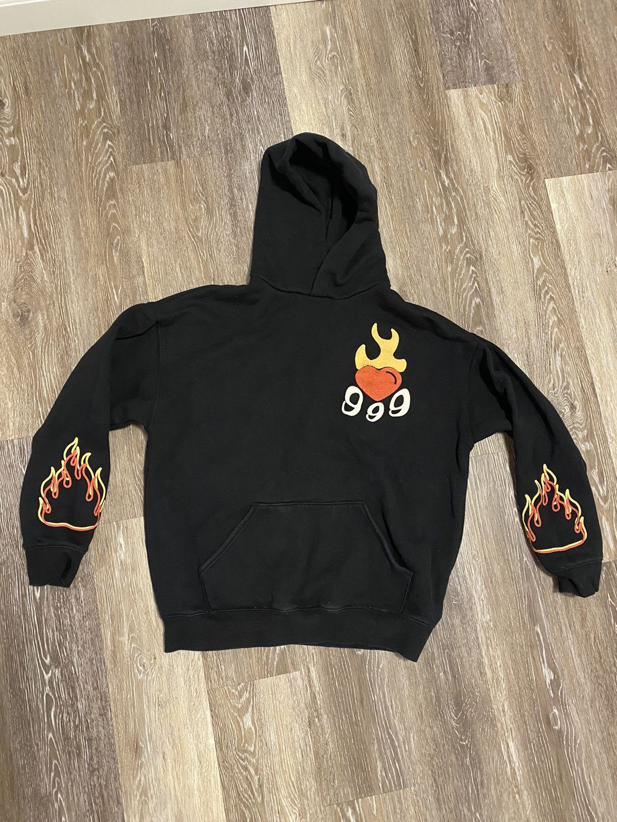 999 Club Juice wrld burning hearts hoodie | Grailed