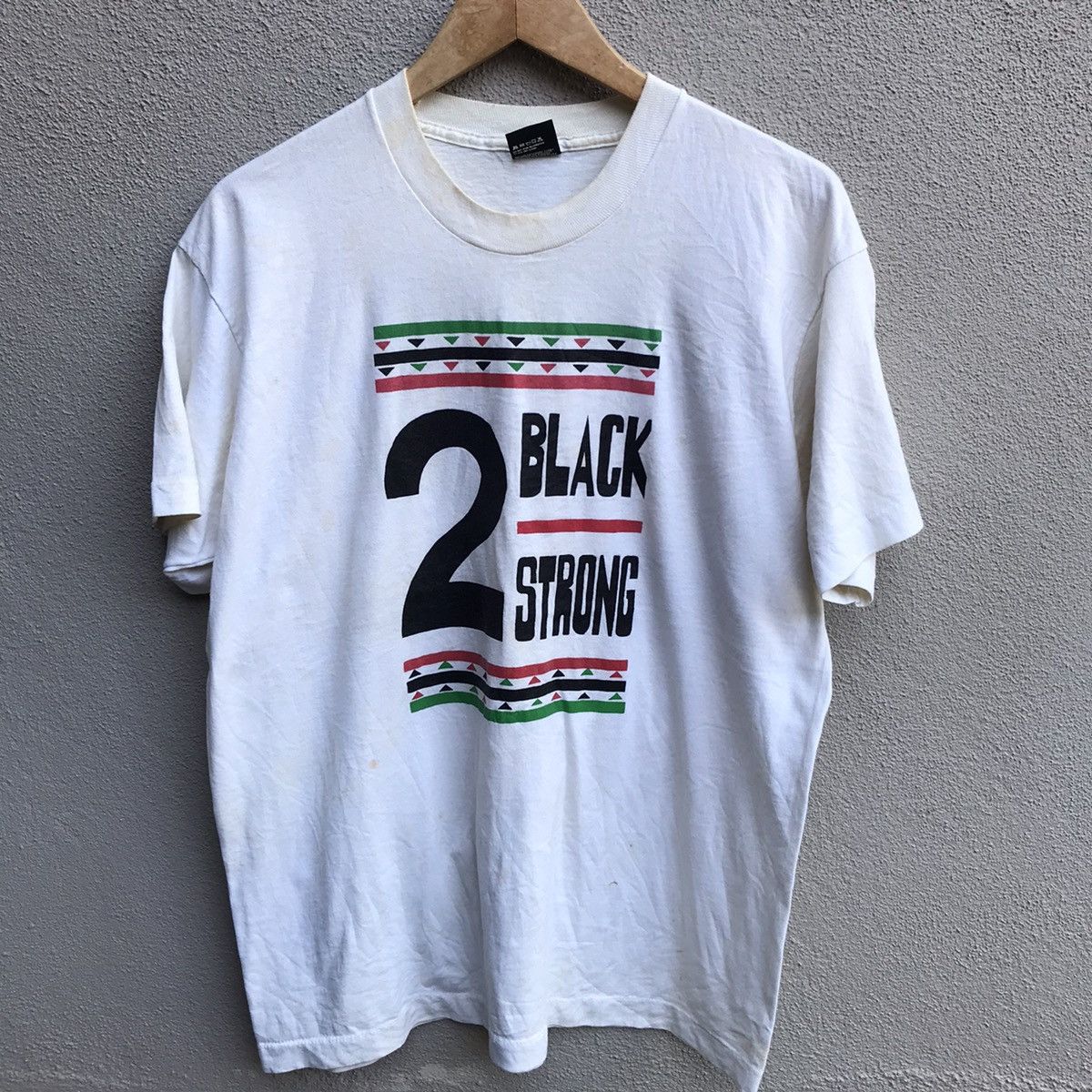 Rap Tees Vintage rare 90s 2 BLACK 2 STRONG rap tee Size US XL / EU 56 / 4 - 2 Thumbnail