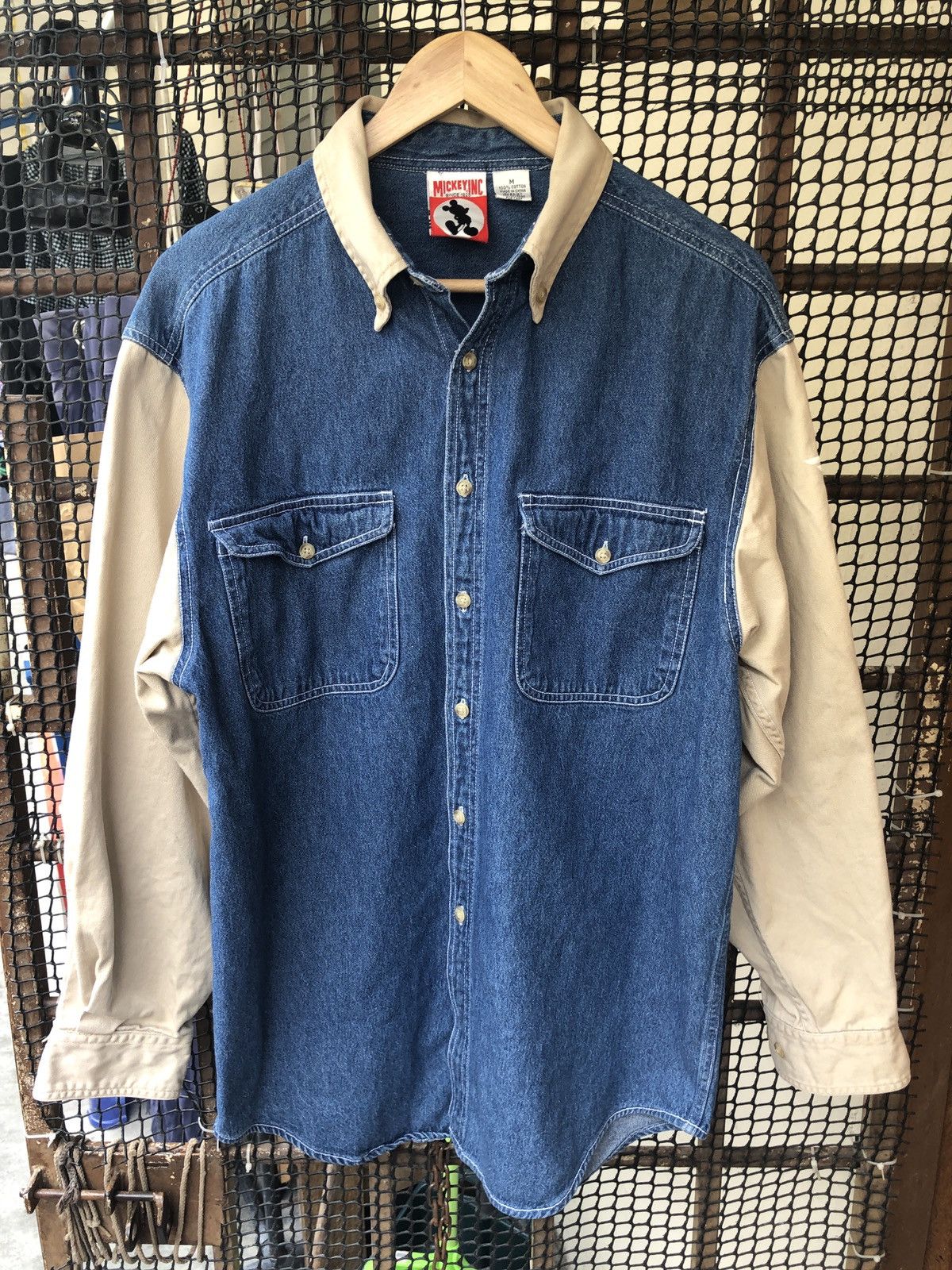 Mickey Mouse Mickey Inc Mickey Mouse Denim shirt Size US M / EU 48-50 / 2 - 1 Thumbnail