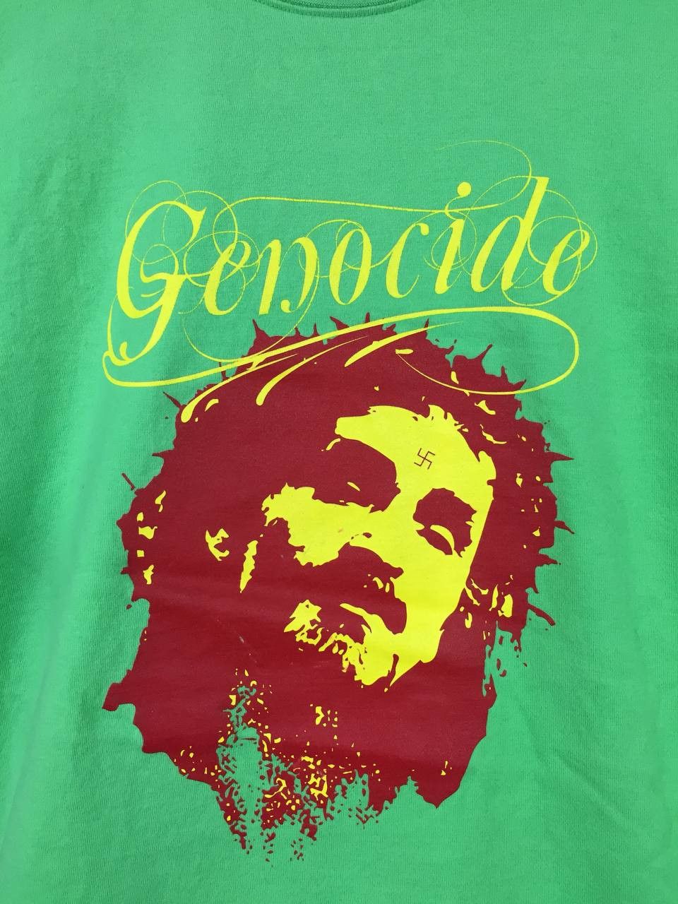 Japanese Brand Vtg Square Japanese Brand Genocide Charles Manson Photo Tee Size US M / EU 48-50 / 2 - 3 Thumbnail