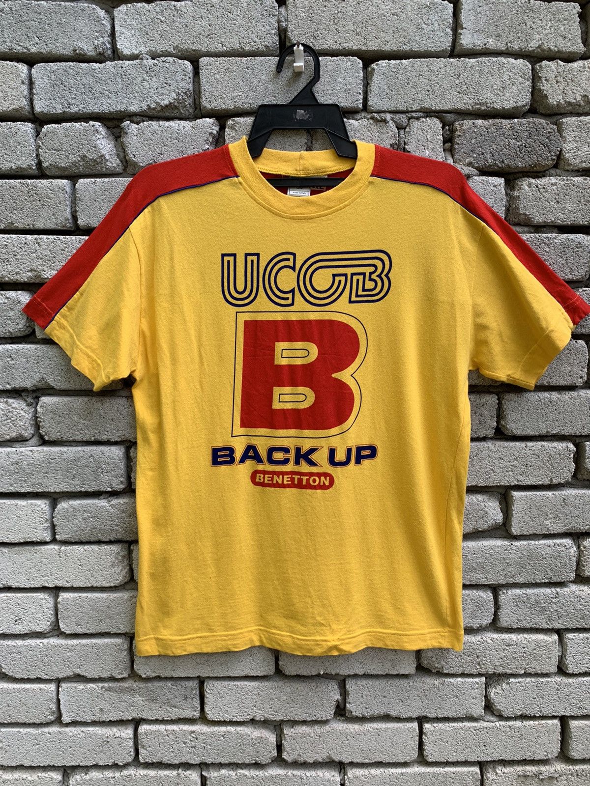 United Colors Of Benetton United Colors Of Benetton BACK UP Made In Italy T Shirt Size US XL / EU 56 / 4 - 3 Thumbnail
