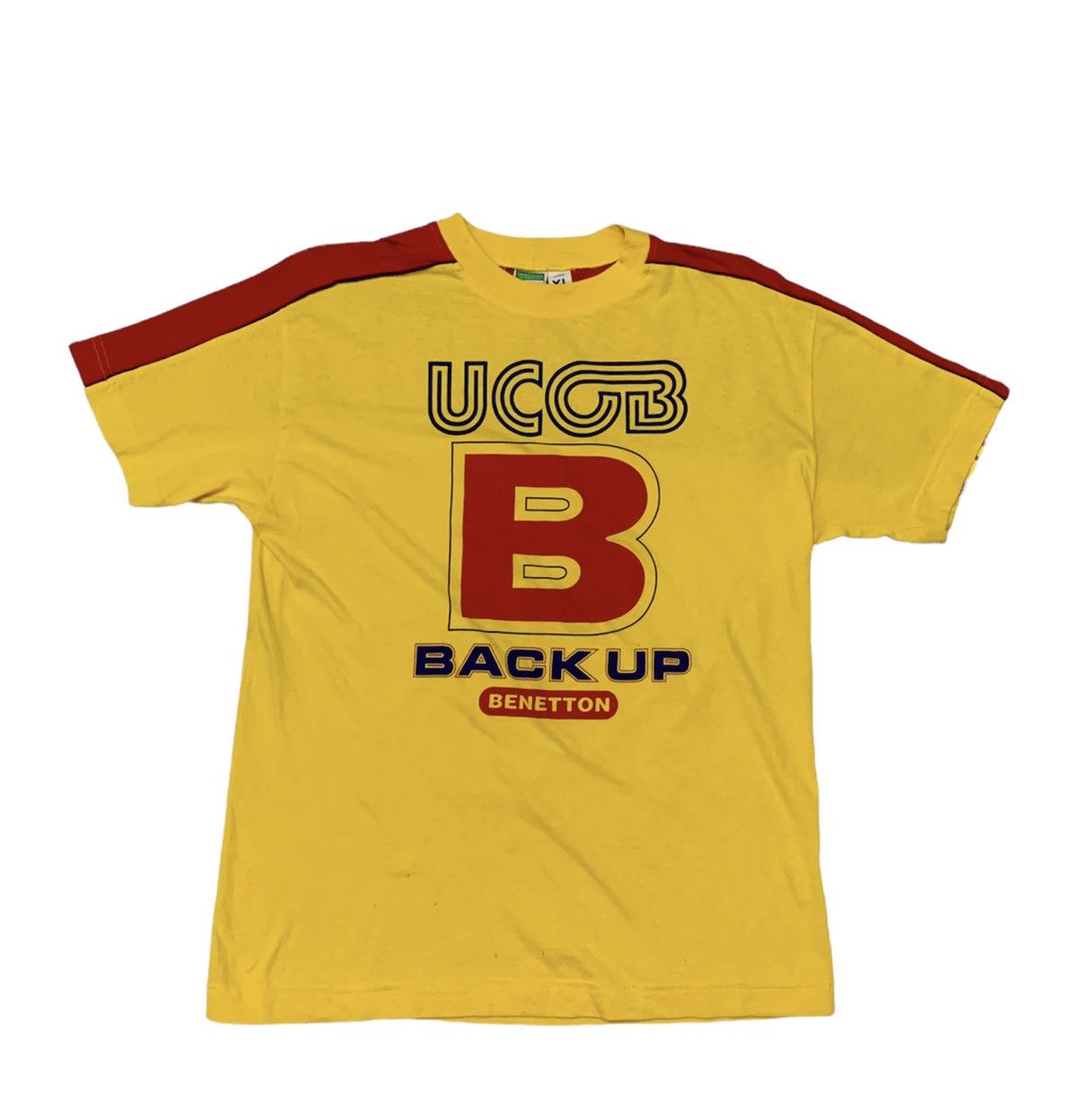 United Colors Of Benetton United Colors Of Benetton BACK UP Made In Italy T Shirt Size US XL / EU 56 / 4 - 1 Thumbnail