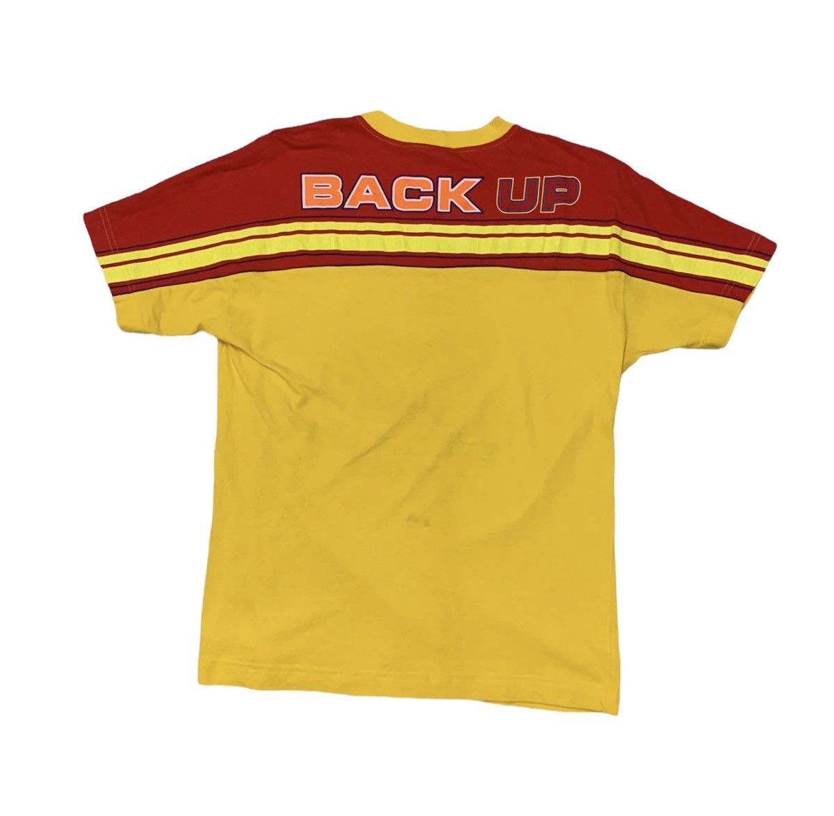 United Colors Of Benetton United Colors Of Benetton BACK UP Made In Italy T Shirt Size US XL / EU 56 / 4 - 2 Thumbnail