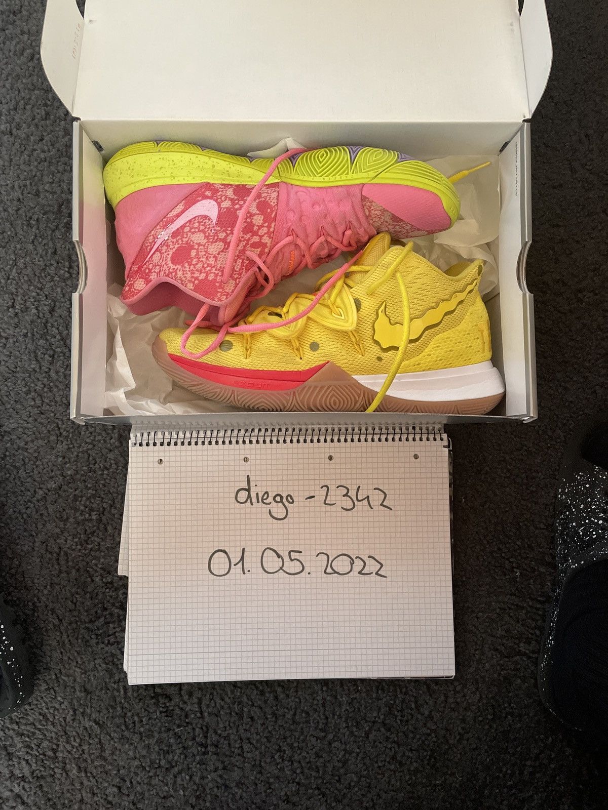mismatch kyrie 5