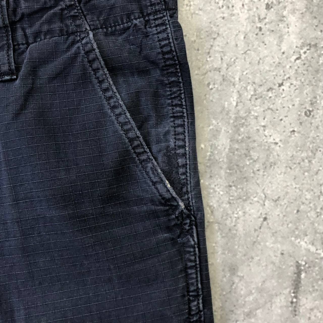 Carhartt Wip Vintage Carhartt Cargo Trashed Shorts Faded Blue Size W40 Size US 40 / EU 56 - 10 Thumbnail