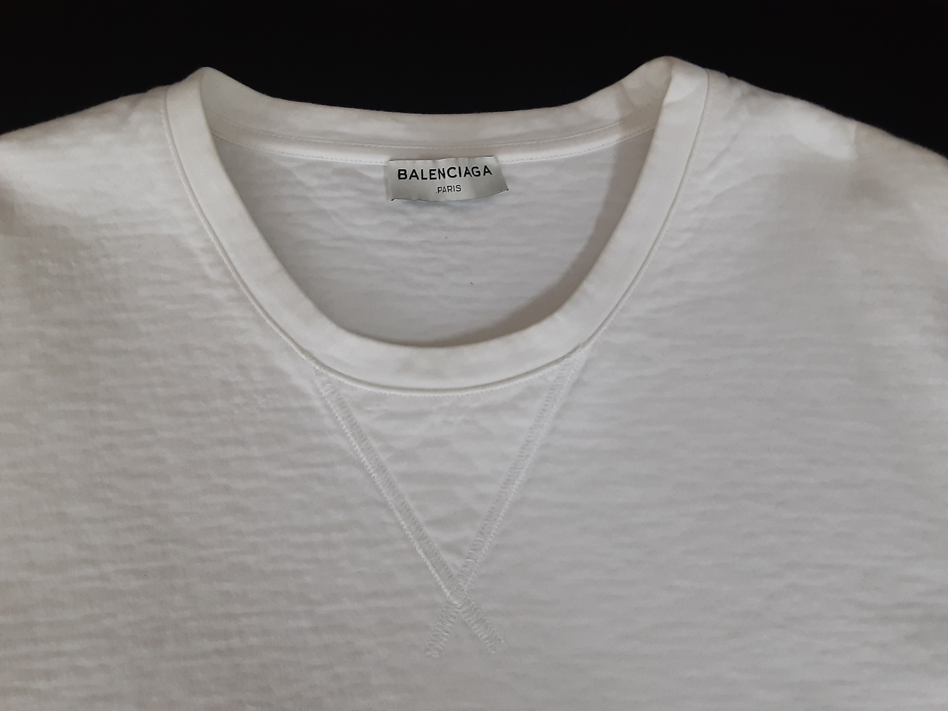 Balenciaga Balenciaga white neoprene shirt Size US L / EU 52-54 / 3 - 3 Thumbnail