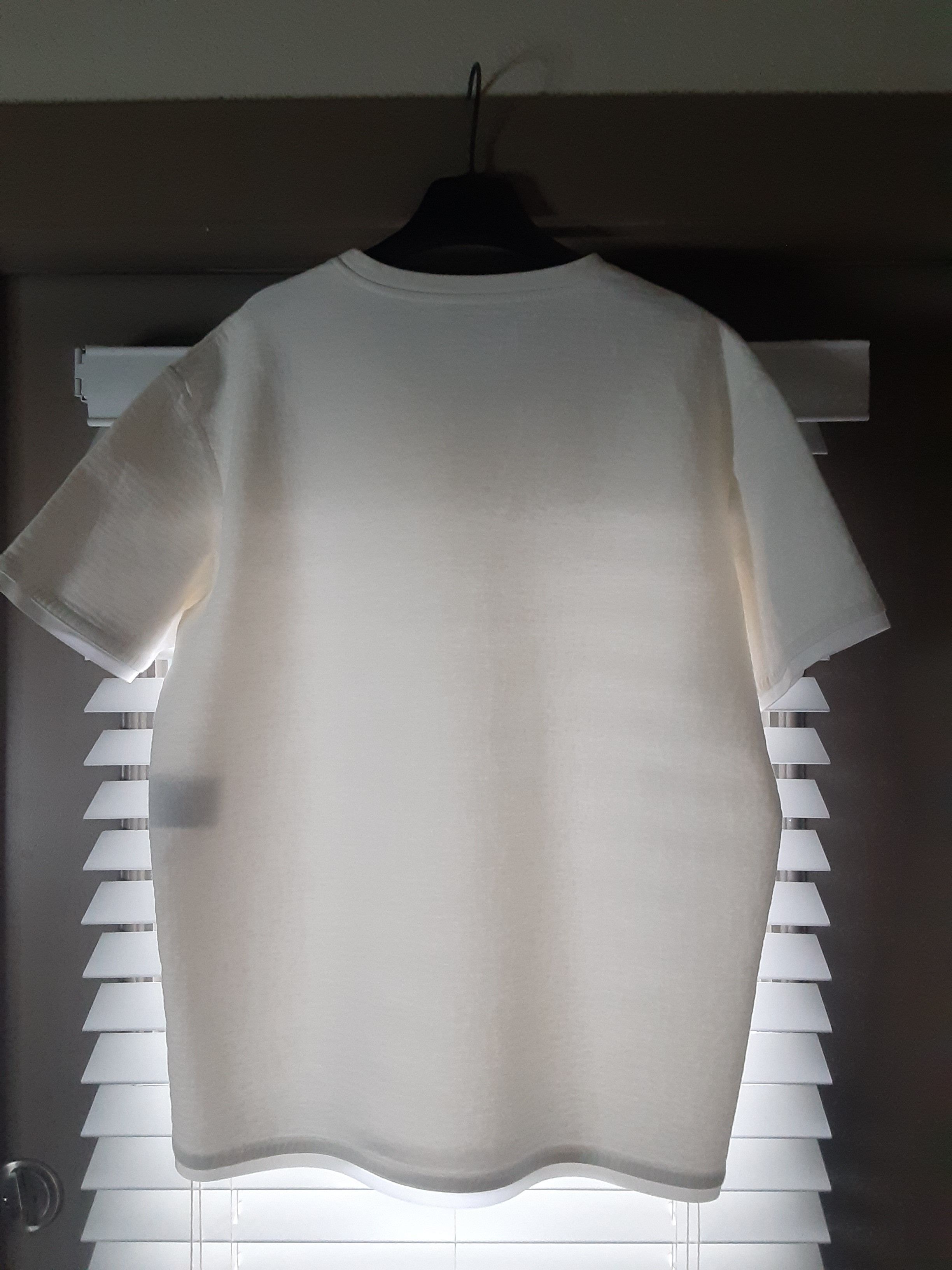 Balenciaga Balenciaga white neoprene shirt Size US L / EU 52-54 / 3 - 8 Thumbnail