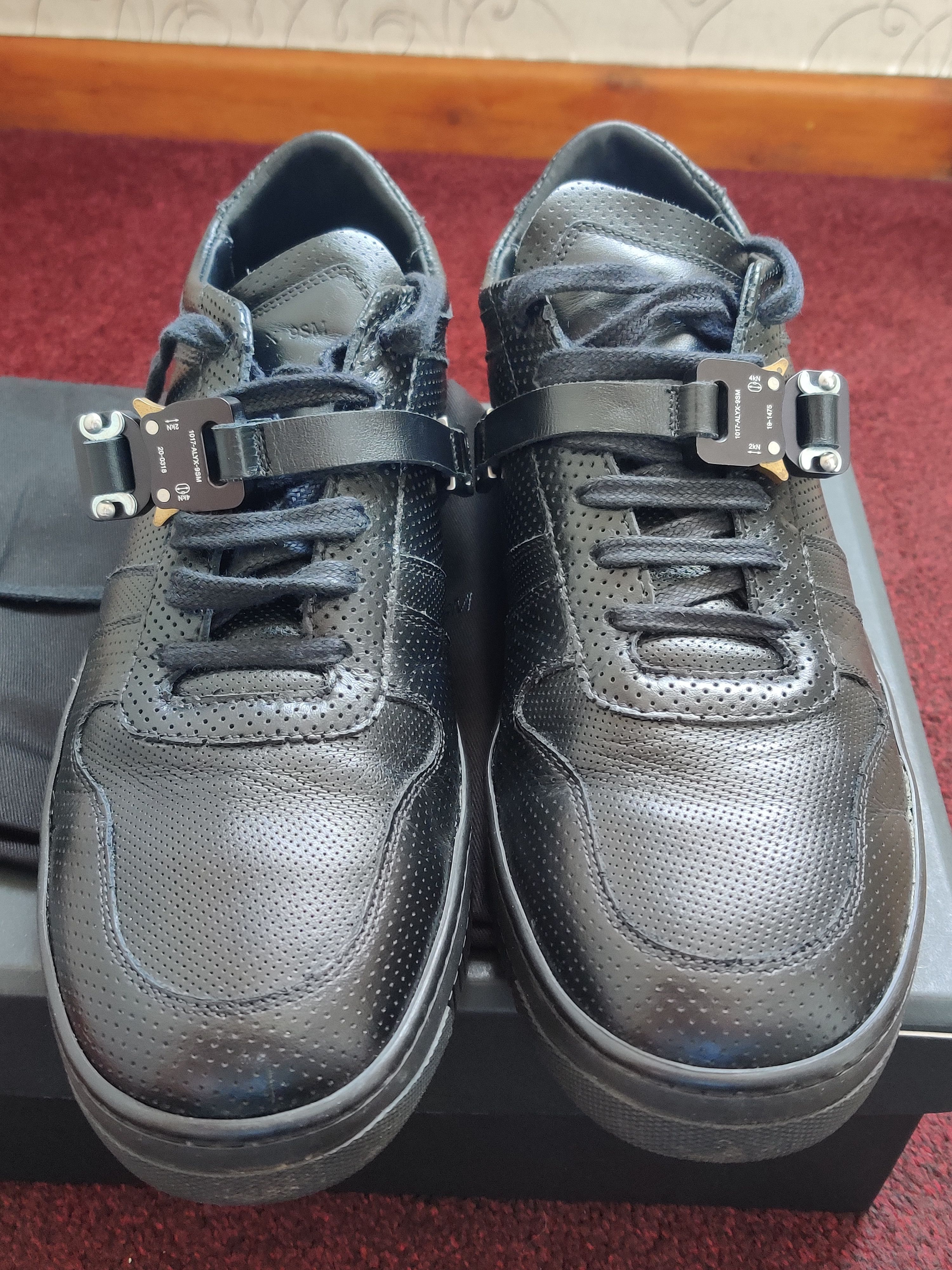1017 ALYX 9SM Buckle Low Trainer Size US 11 / EU 44 - 3 Thumbnail
