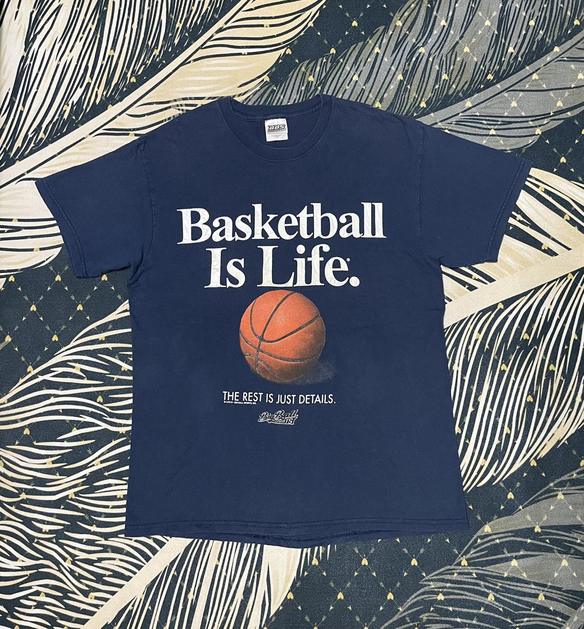 Sports Specialties × Vintage Vintage Basketball Is Life Size US L / EU 52-54 / 3 - 1 Thumbnail