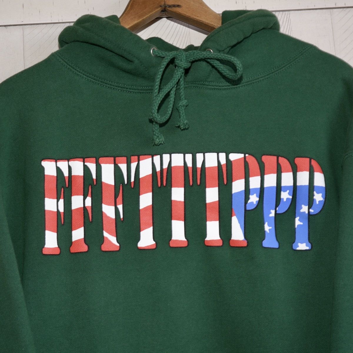 Fuck The Population Fuck The Population FTP American Flag Green Hoodie Sz Large Size US L / EU 52-54 / 3 - 2 Thumbnail
