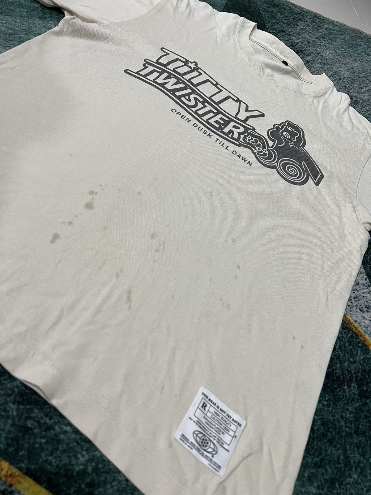 Japanese Brand × Seditionaries × Vintage Vintage Titty Twister shirt distress Size US M / EU 48-50 / 2 - 2 Thumbnail