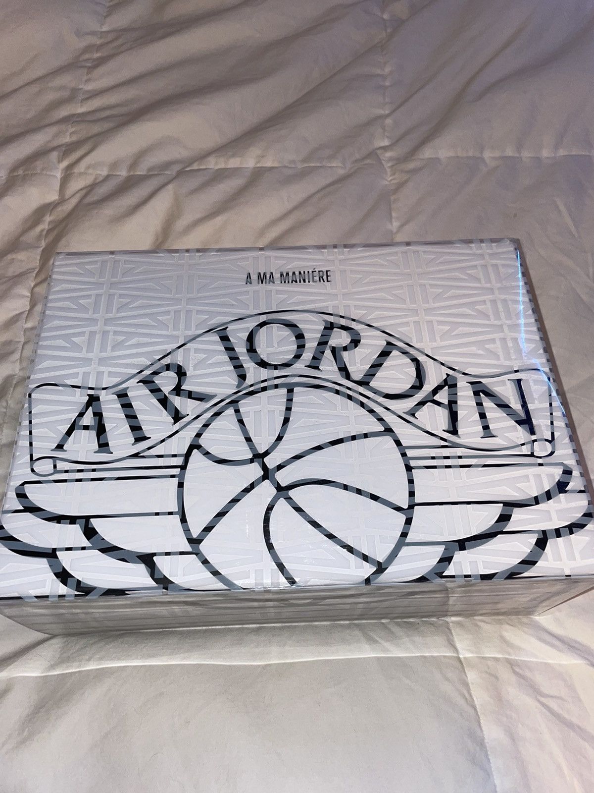 A Ma Maniere × Jordan Brand × Nike Air Jordan 2 Retro x A Ma Maniére Airness - Size 5.5 Size US 5.5 / EU 38 - 8 Thumbnail