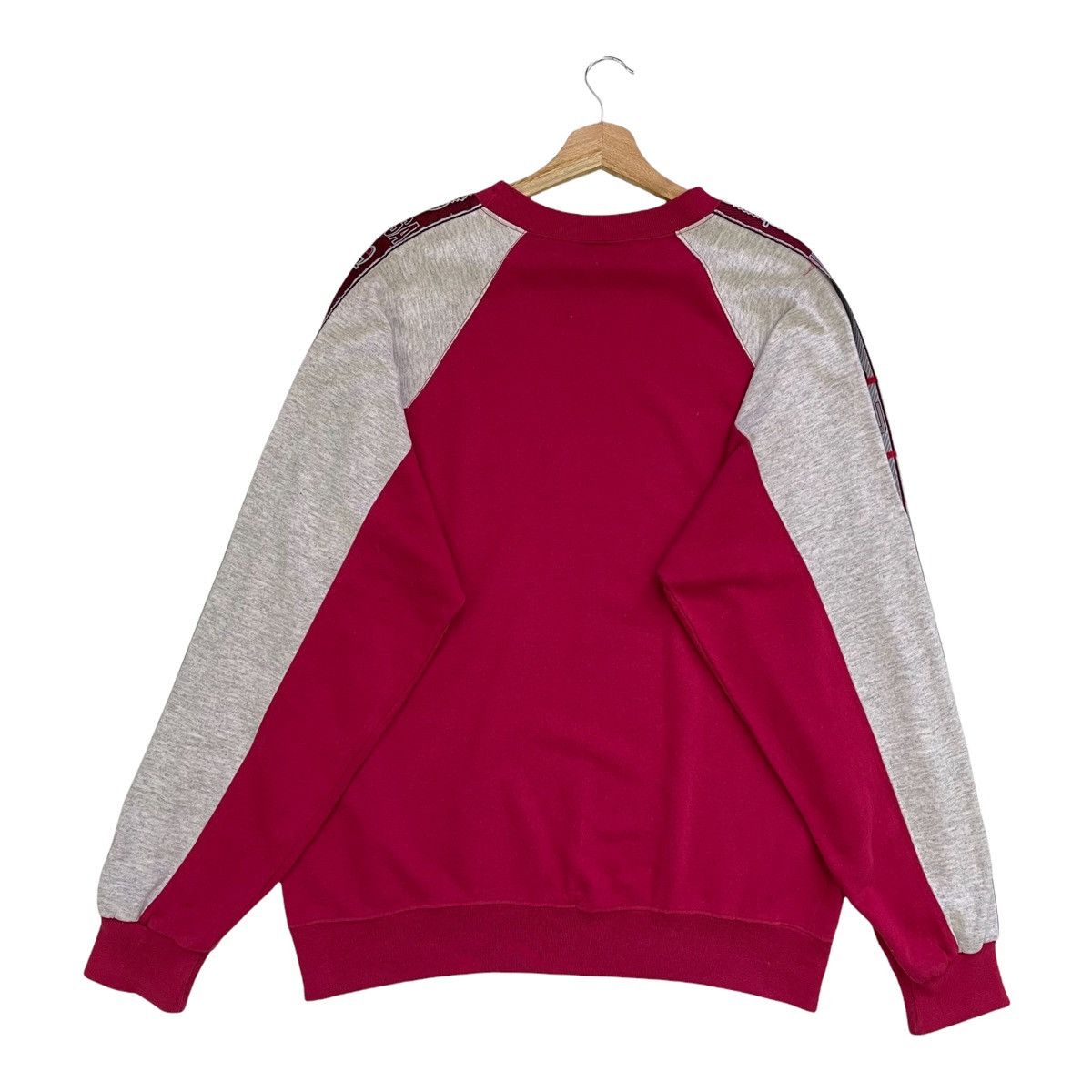 Champion Vintage 90s Champion Side Tape Design Crewneck Sweatshirt Size US L / EU 52-54 / 3 - 7 Thumbnail