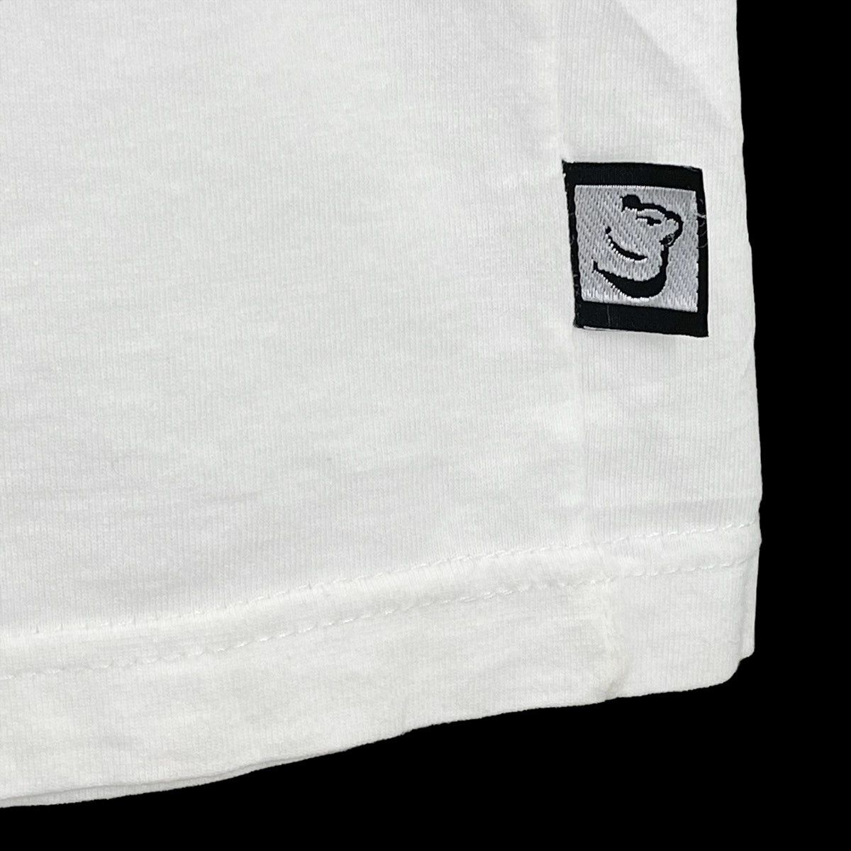 Vintage Vintage 90’s Weiss Art Australia Crewneck T-Shirt Size M Size US M / EU 48-50 / 2 - 6 Thumbnail