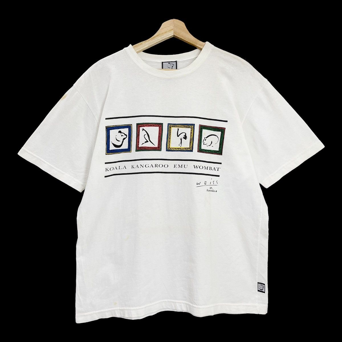 Vintage Vintage 90’s Weiss Art Australia Crewneck T-Shirt Size M Size US M / EU 48-50 / 2 - 1 Thumbnail
