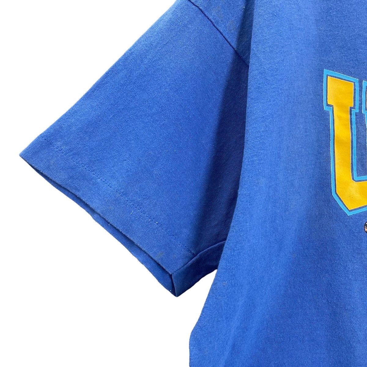 Vintage 90s Ucla Basketball Big Logo Tees Size M Size US M / EU 48-50 / 2 - 6 Thumbnail