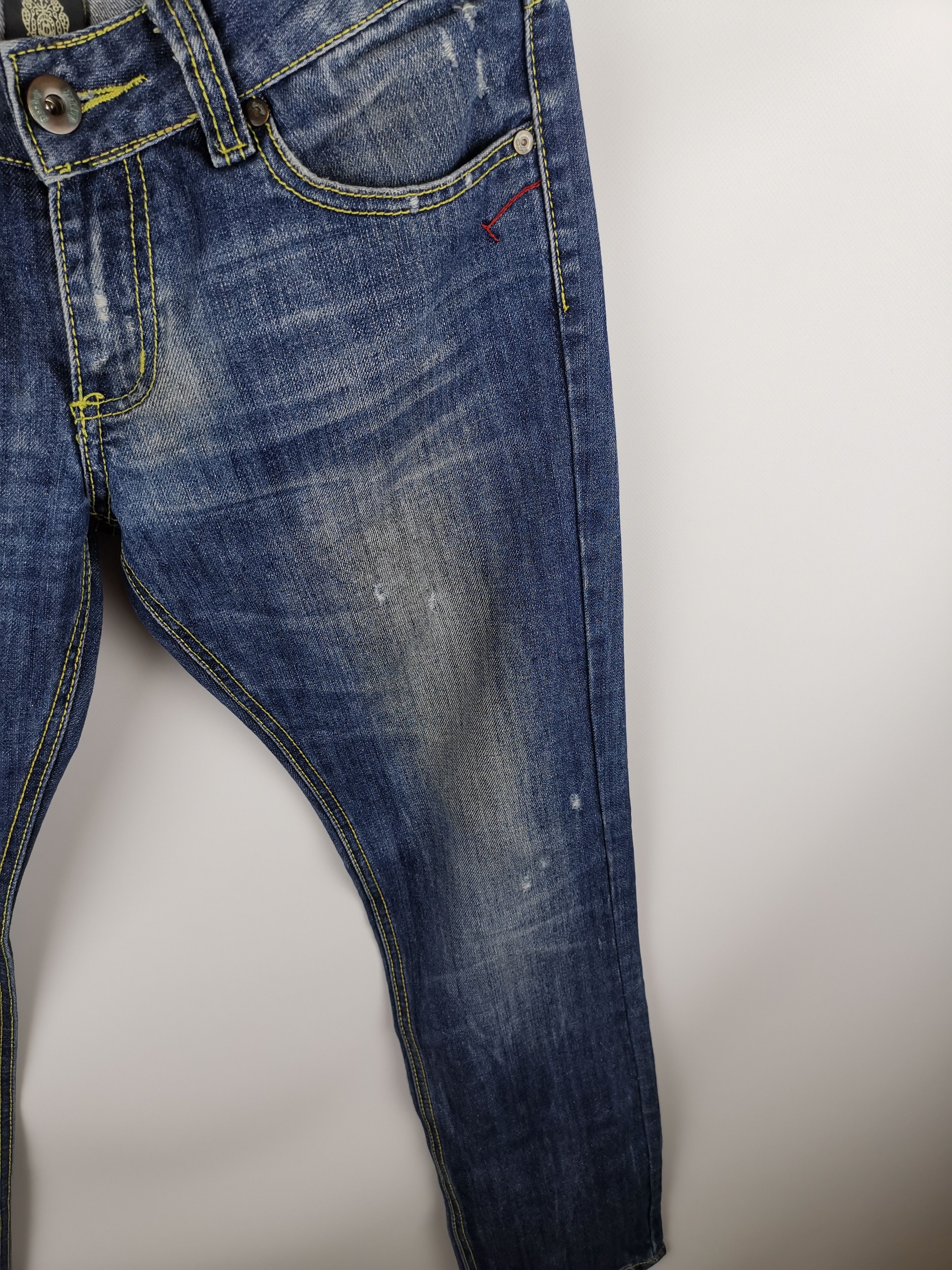 Dondup Dondup blue distressed denim made in Italy Size US 30 / EU 46 - 7 Thumbnail