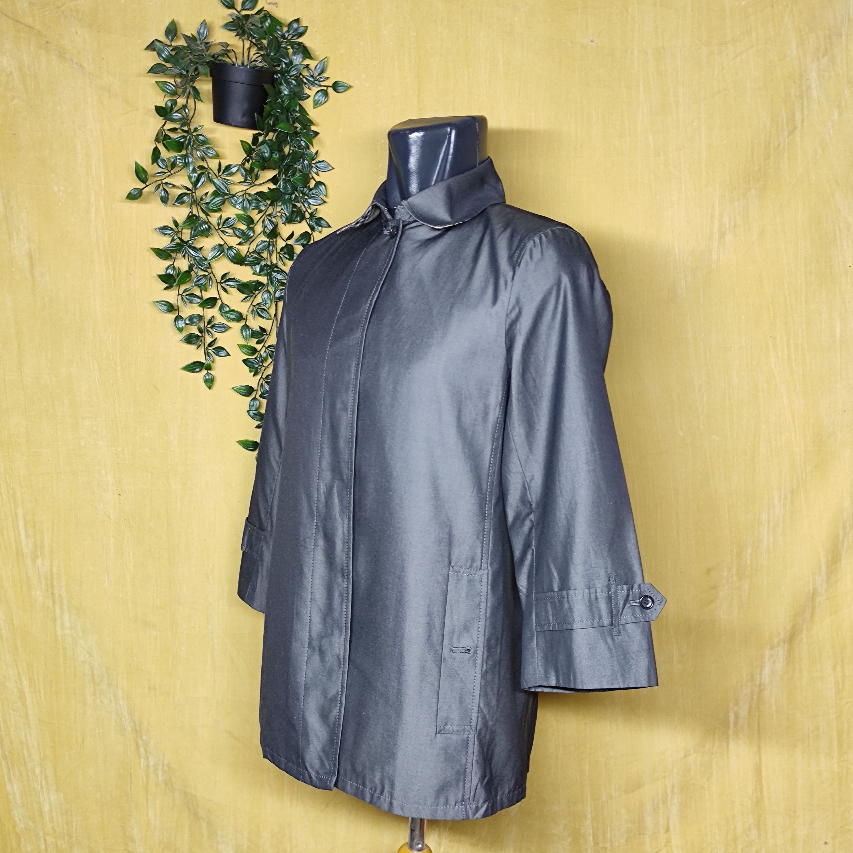 Burberry Burberry nova button up jacket Size US M / EU 48-50 / 2 - 4 Thumbnail