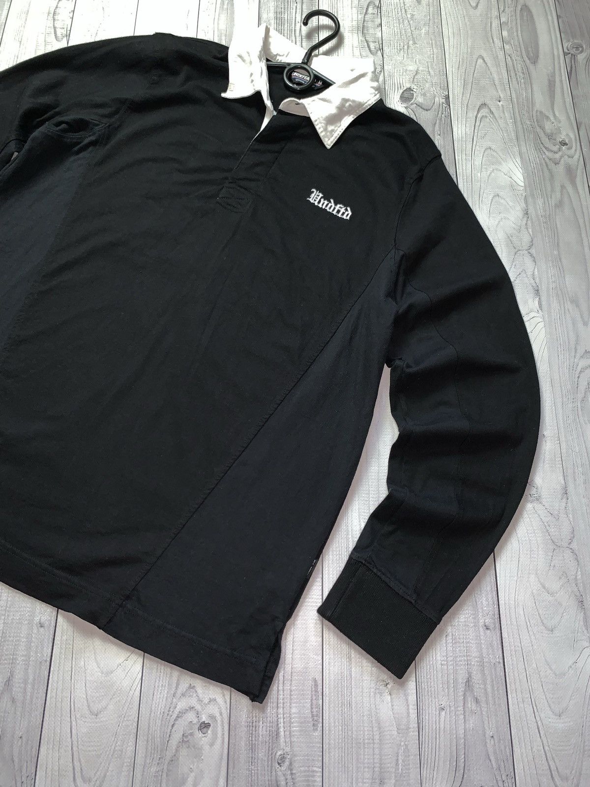 Undefeated Undefeated polo rugby sweatshirt big logo size M Size US M / EU 48-50 / 2 - 7 Thumbnail