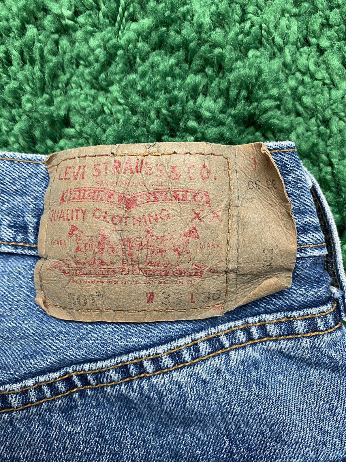 Levi's Vintage Levis 501 2003 Denim Jeans Made in Guatemala Size US 33 - 6 Thumbnail