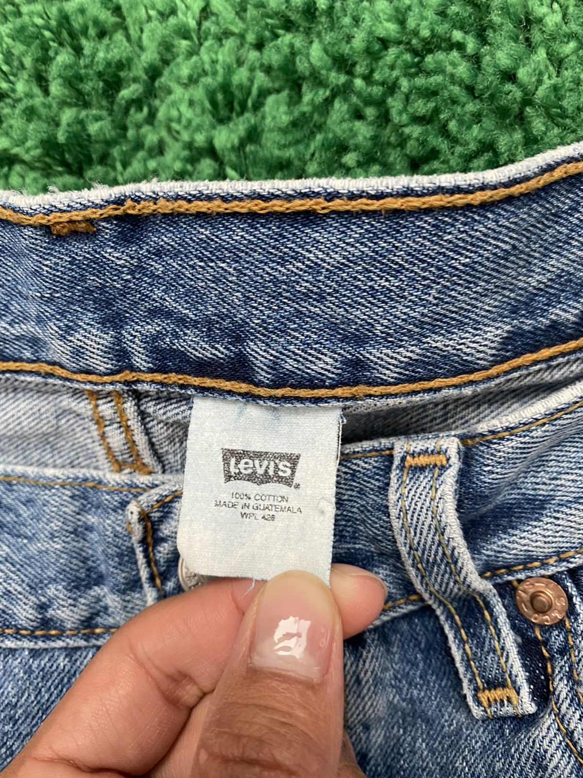 Levi's Vintage Levis 501 2003 Denim Jeans Made in Guatemala Size US 33 - 5 Thumbnail