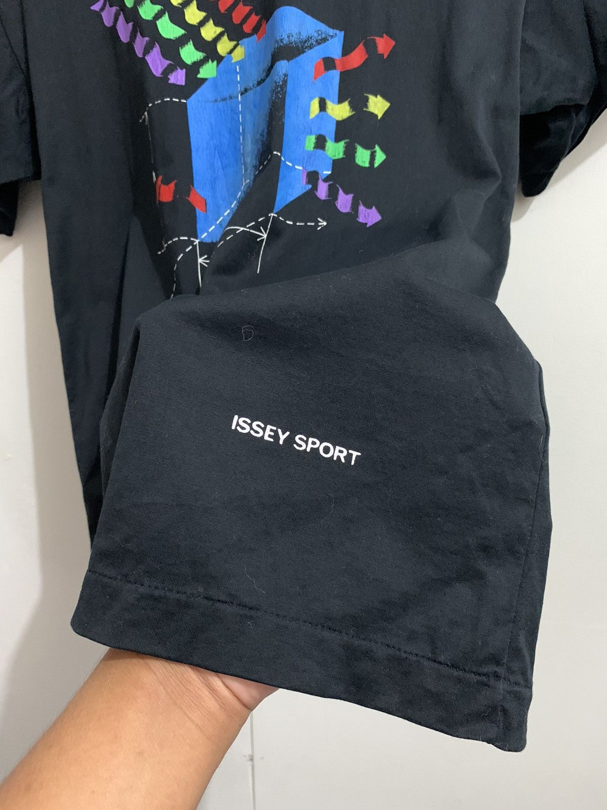 Issey Miyake × Japanese Brand × Vintage Issey Miyake Sport Tshirt Size US S / EU 44-46 / 1 - 4 Thumbnail