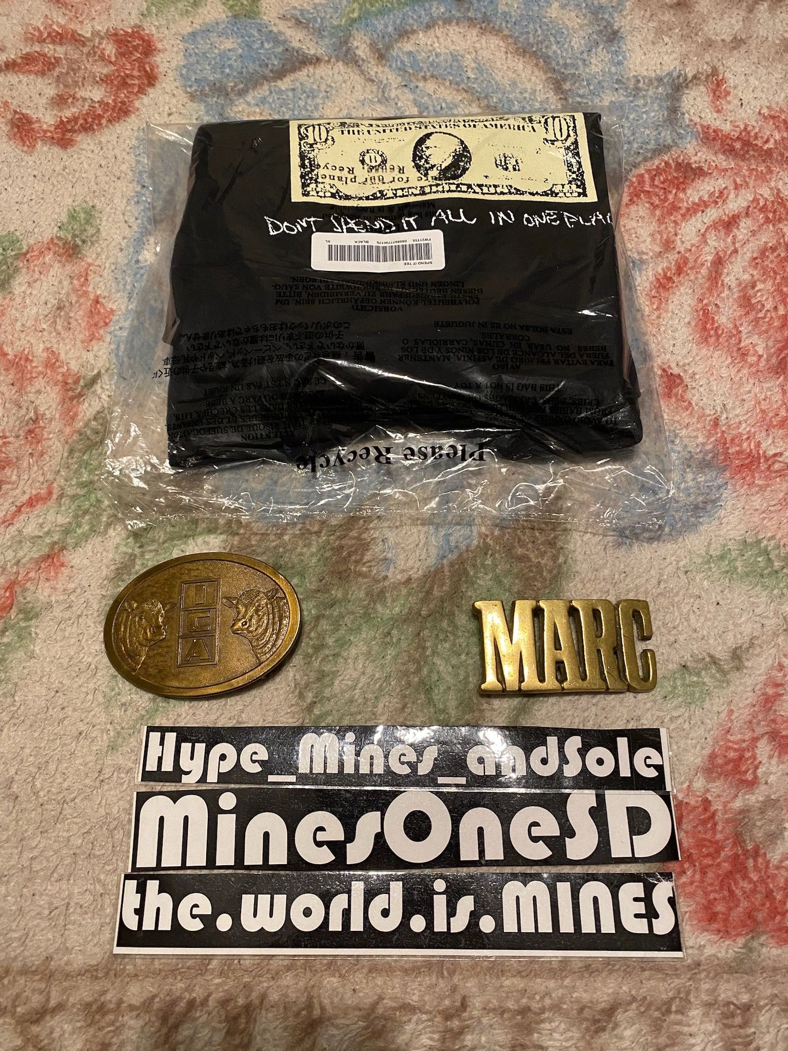 Supreme NWT Supreme Spend It Tee - Black - XL Size US XL / EU 56 / 4 - 4 Thumbnail