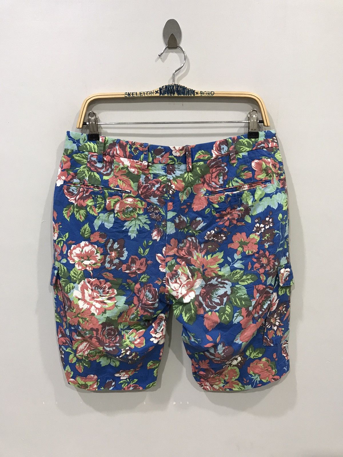 Other BERMUDA Cargo Short Pant Size US 33 - 7 Thumbnail