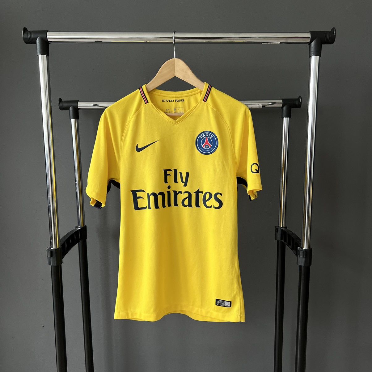 Nike PSG Paris Saint-Germain 2017 away jersey