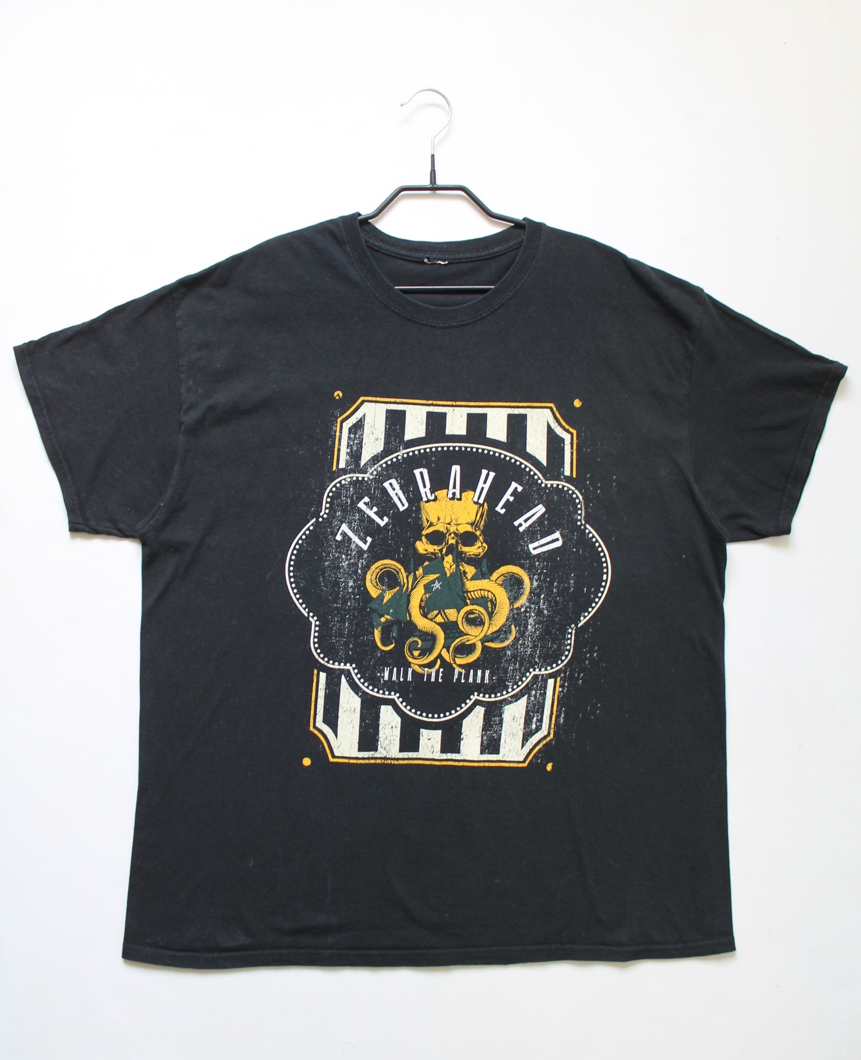 Band Tees 2015 ZEBRAHEAD Walk The Plank Tour Tee Album Shirt Size US XXL / EU 58 / 5 - 9 Thumbnail