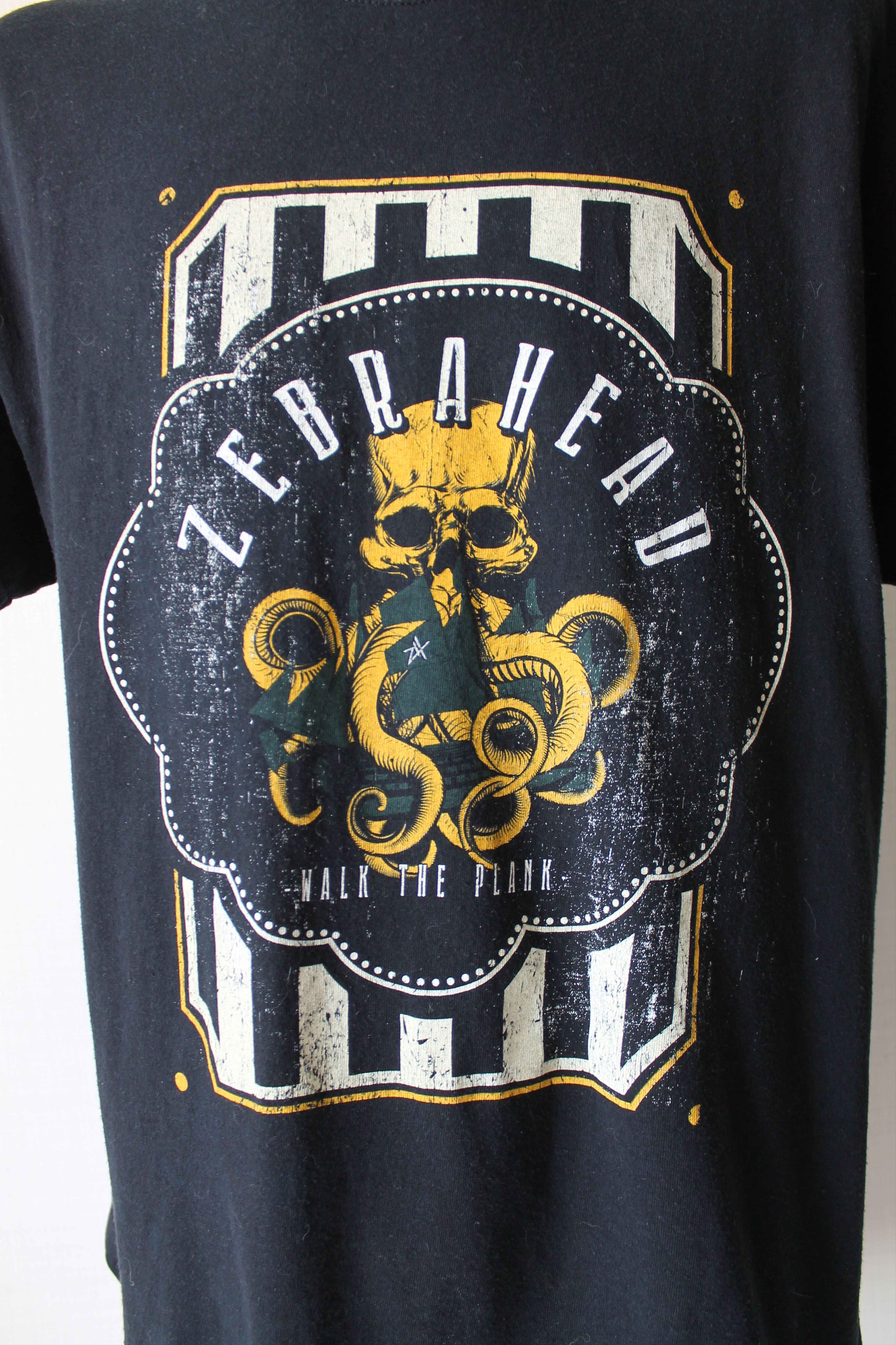 Band Tees 2015 ZEBRAHEAD Walk The Plank Tour Tee Album Shirt Size US XXL / EU 58 / 5 - 3 Thumbnail