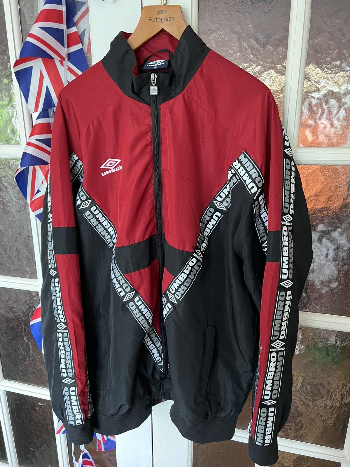 UMBRO El SALVADOR 2021/22 FULL ZIP JACKET ROYAL - Soccer Plus