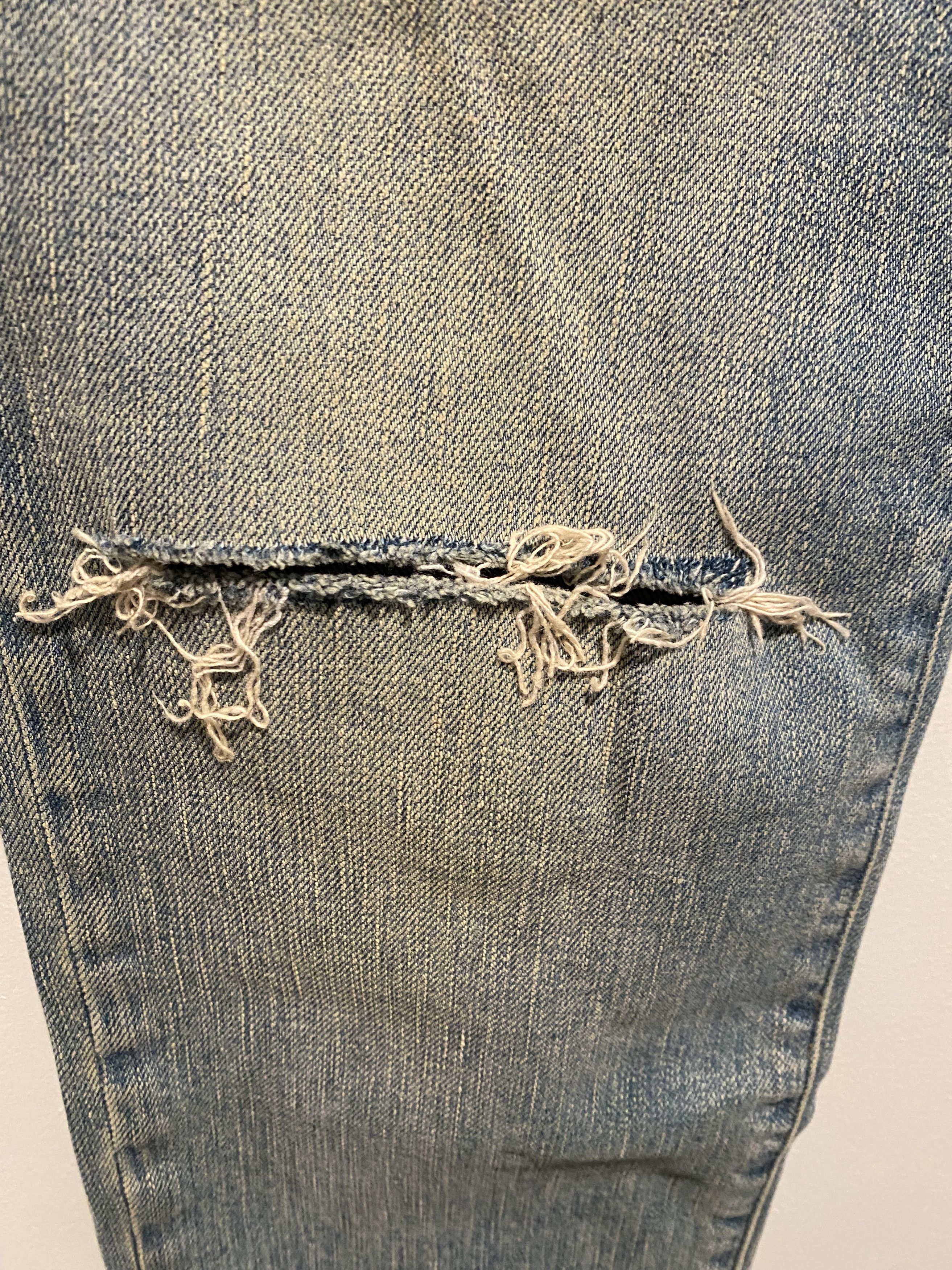 Hedi Slimane Hedi Slimane Washed Knee Ripped Skinny Blue Jeans Size US 31 - 2 Thumbnail