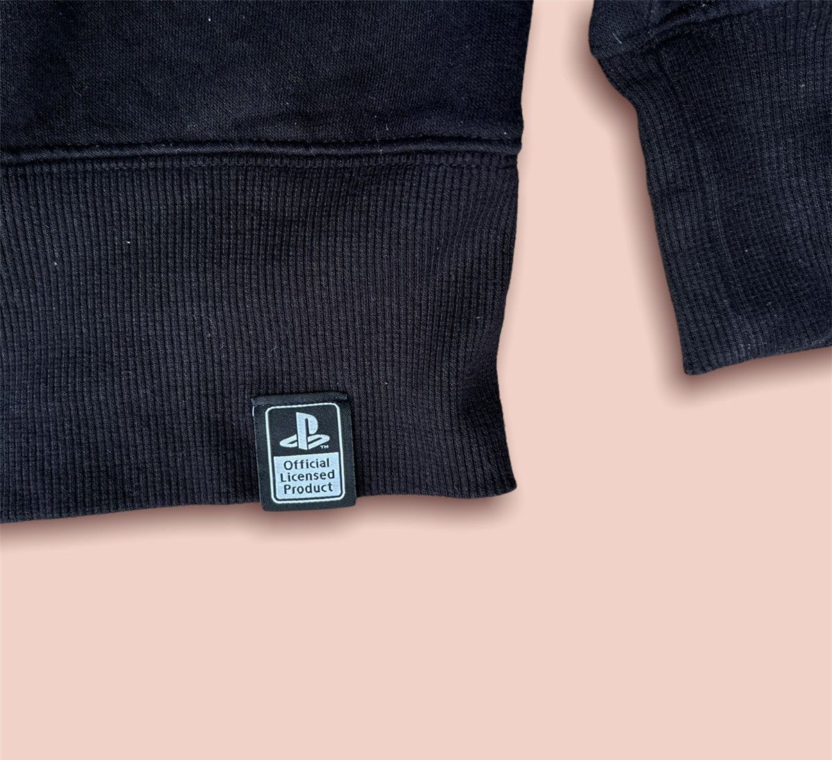 Japanese Brand × Playstation PLAYSTATION X GU PULLOVER SWEATSHIRT Size US M / EU 48-50 / 2 - 4 Thumbnail