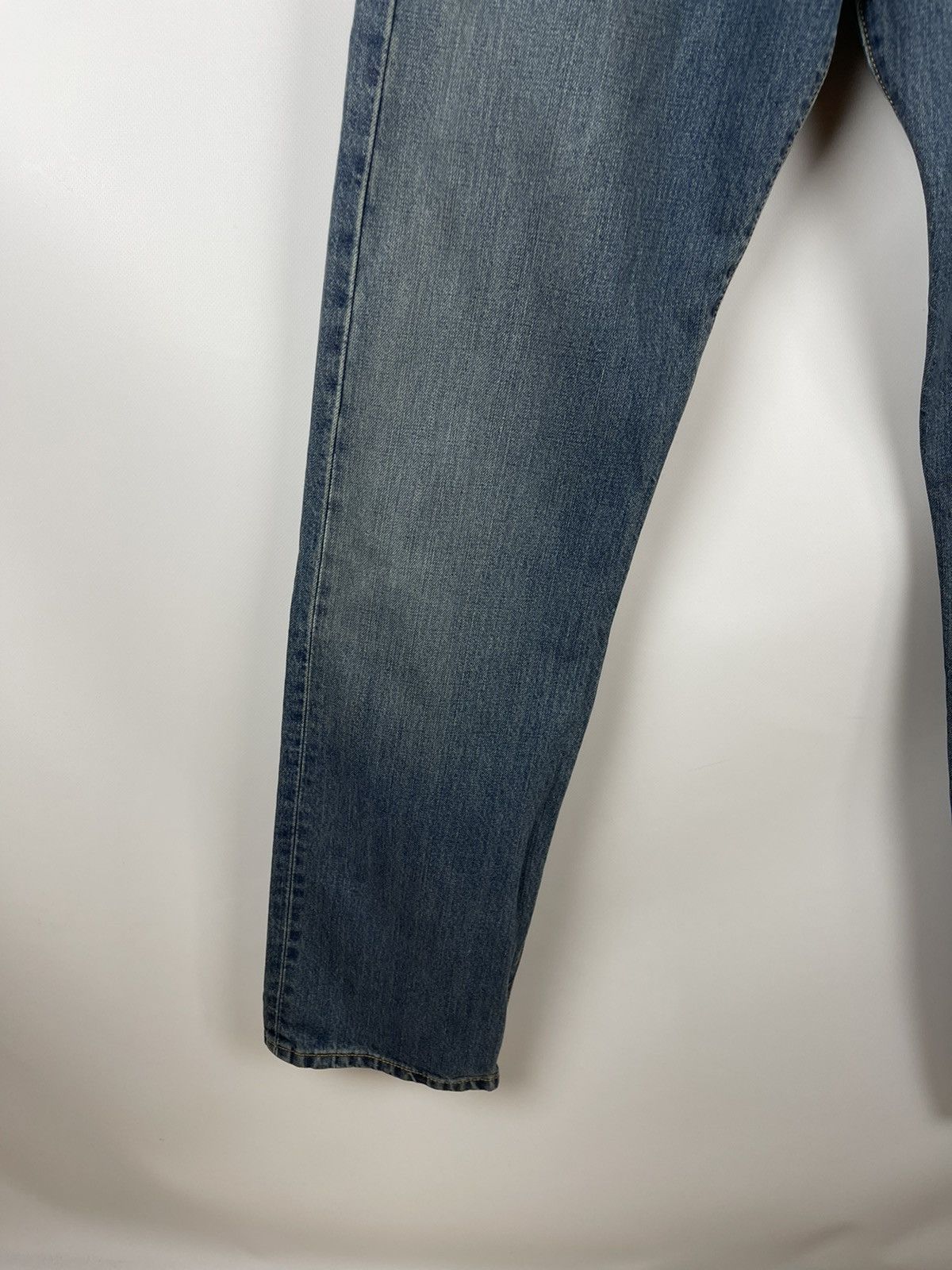 Levi's × Levi's Vintage Clothing Levi’s 501 vintage faded distressed denim jeans pants Size US 31 - 4 Thumbnail