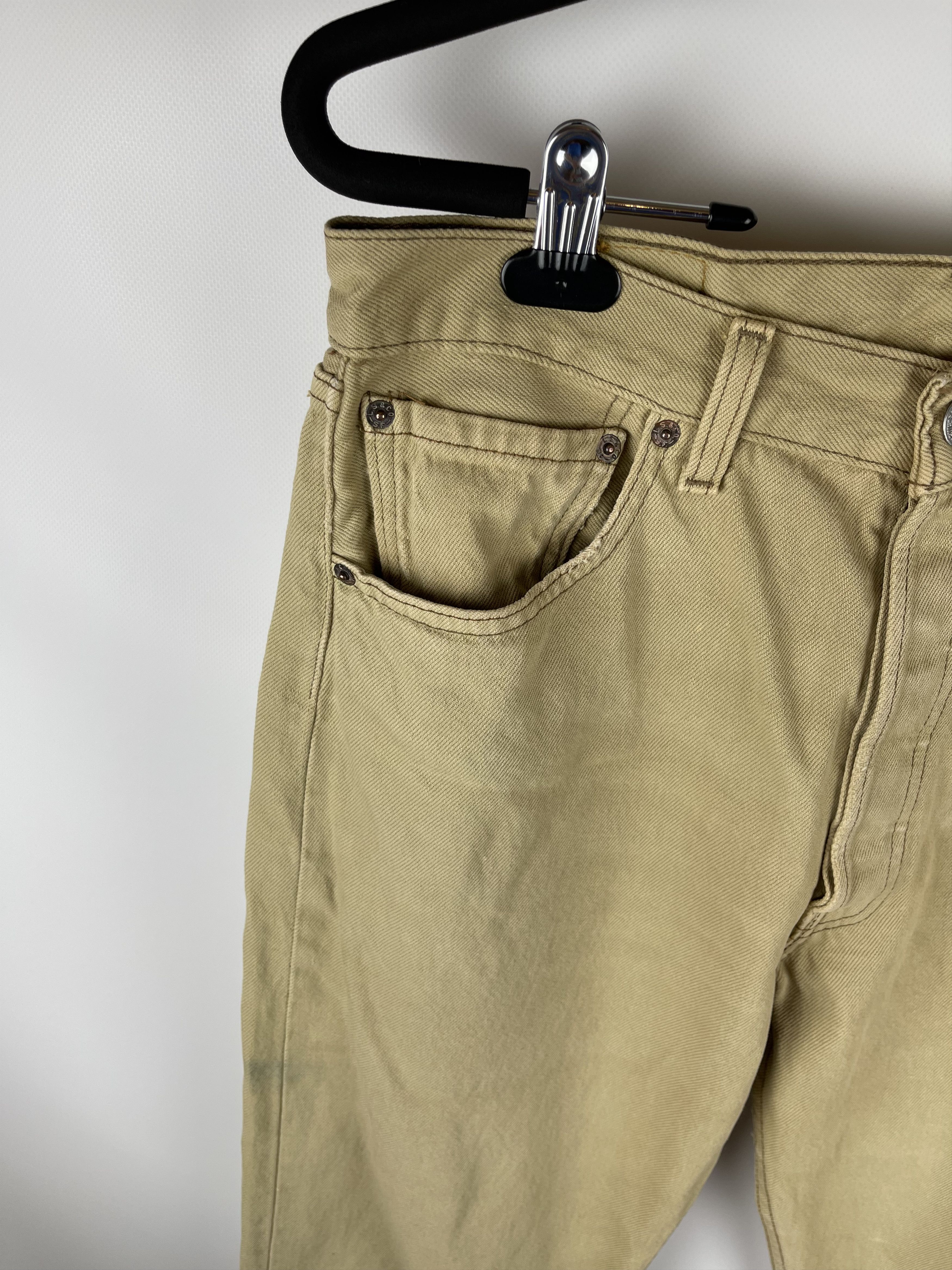 Levi's Vintage Clothing Levi’s 501 vintage made in USA beige denim jeans pants Size US 33 - 6 Thumbnail