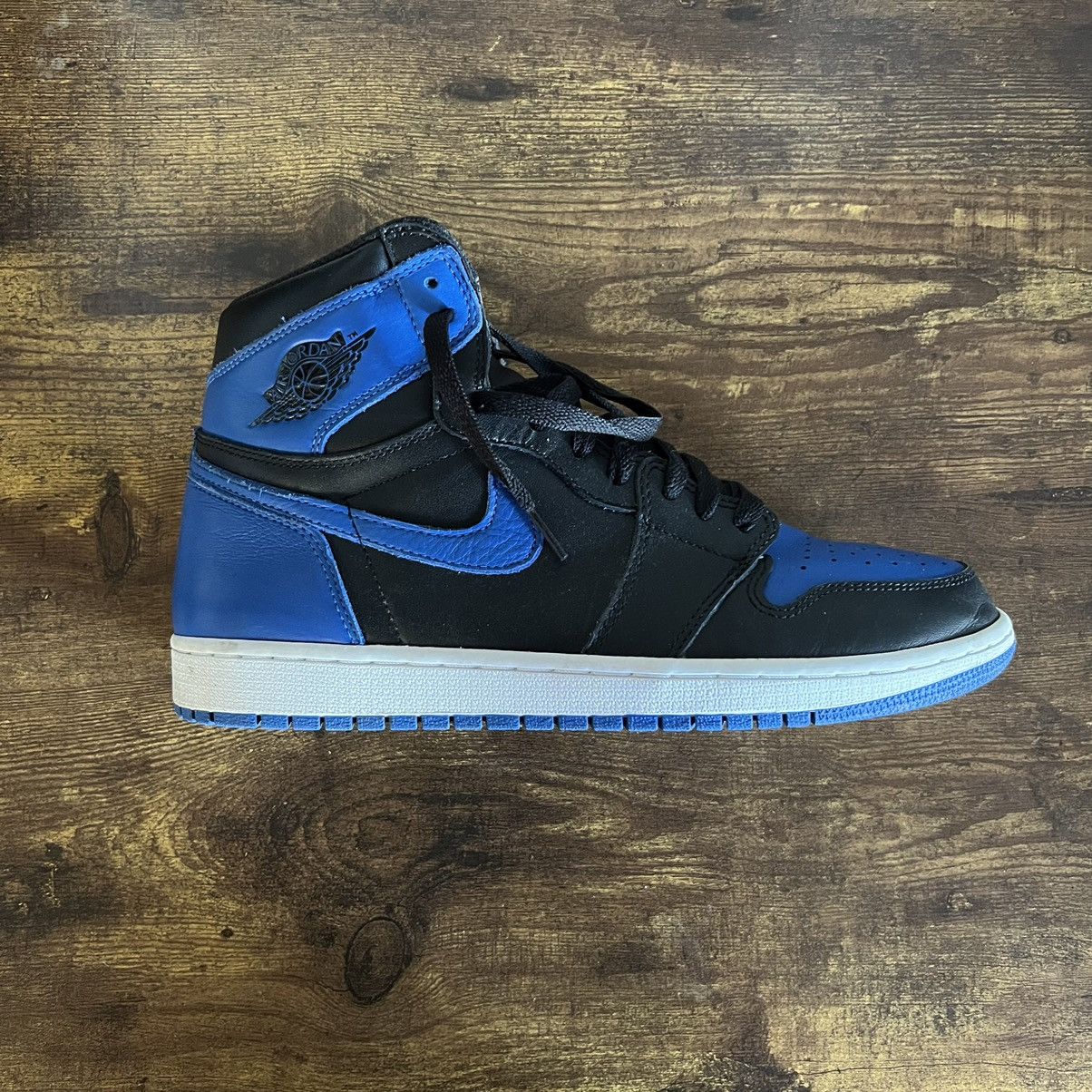 Jordan Brand Air Jordan 1 Retro High OG 2017 Royal 2017 Size US 10.5 / EU 43-44 - 1 Thumbnail