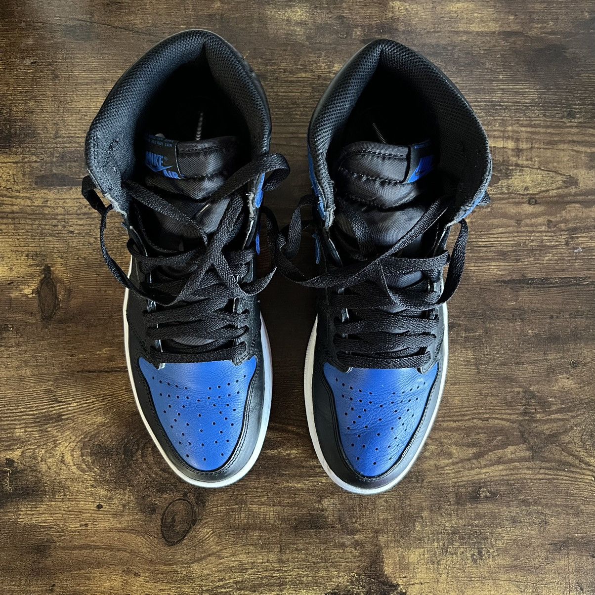 Jordan Brand Air Jordan 1 Retro High OG 2017 Royal 2017 Size US 10.5 / EU 43-44 - 4 Thumbnail