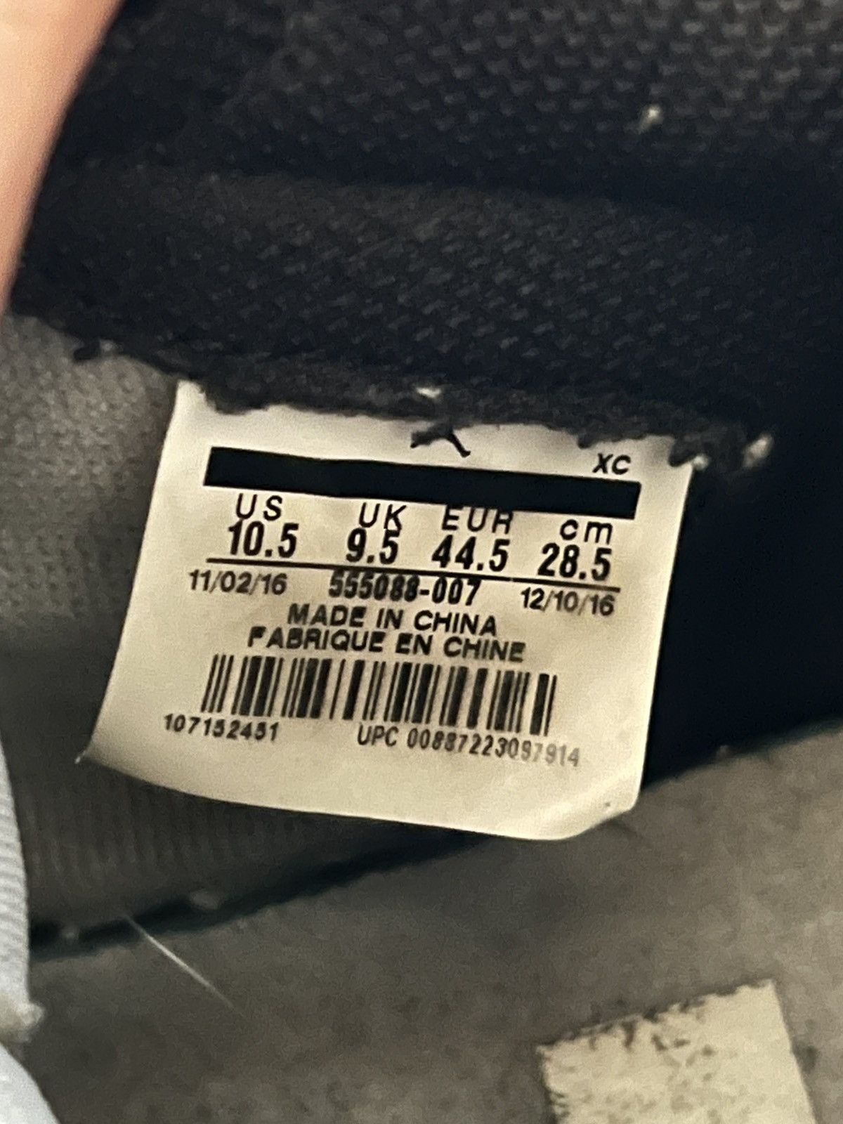 Jordan Brand Air Jordan 1 Retro High OG 2017 Royal 2017 Size US 10.5 / EU 43-44 - 5 Thumbnail