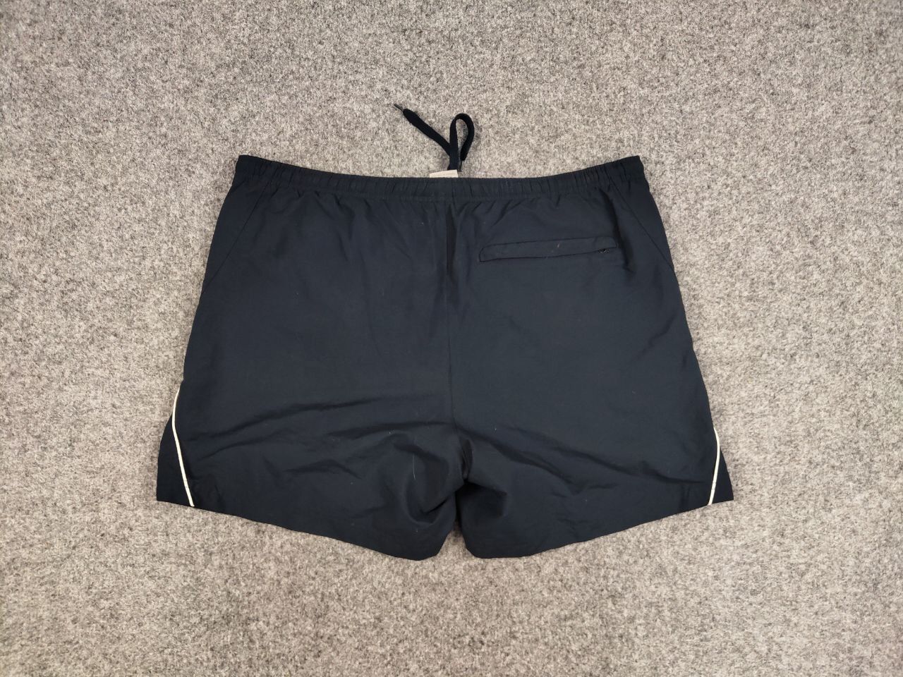 Nike Vintage Nike Shorts Blue Logo swoosh casual Y2K Streetwear Size US 34 / EU 50 - 9 Thumbnail